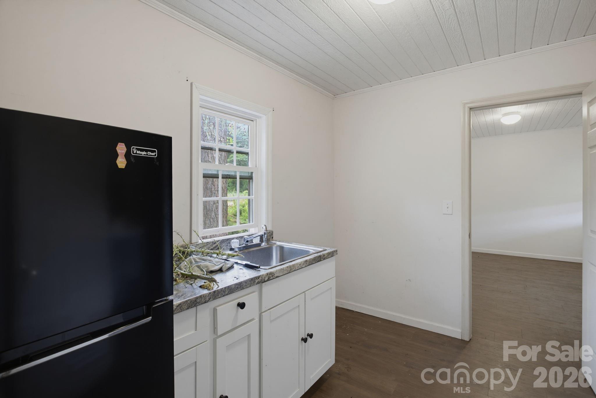 149 Dobbins Street — Wallace