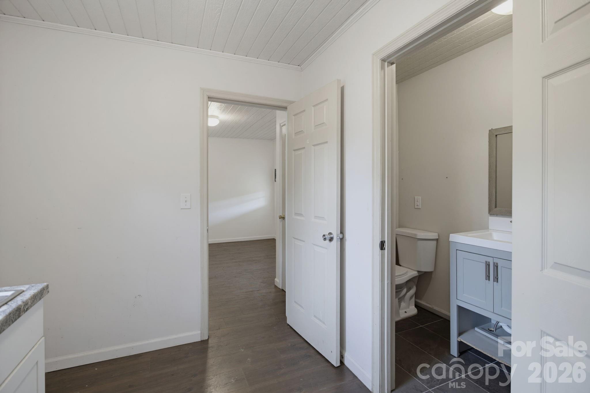 149 Dobbins Street — Wallace
