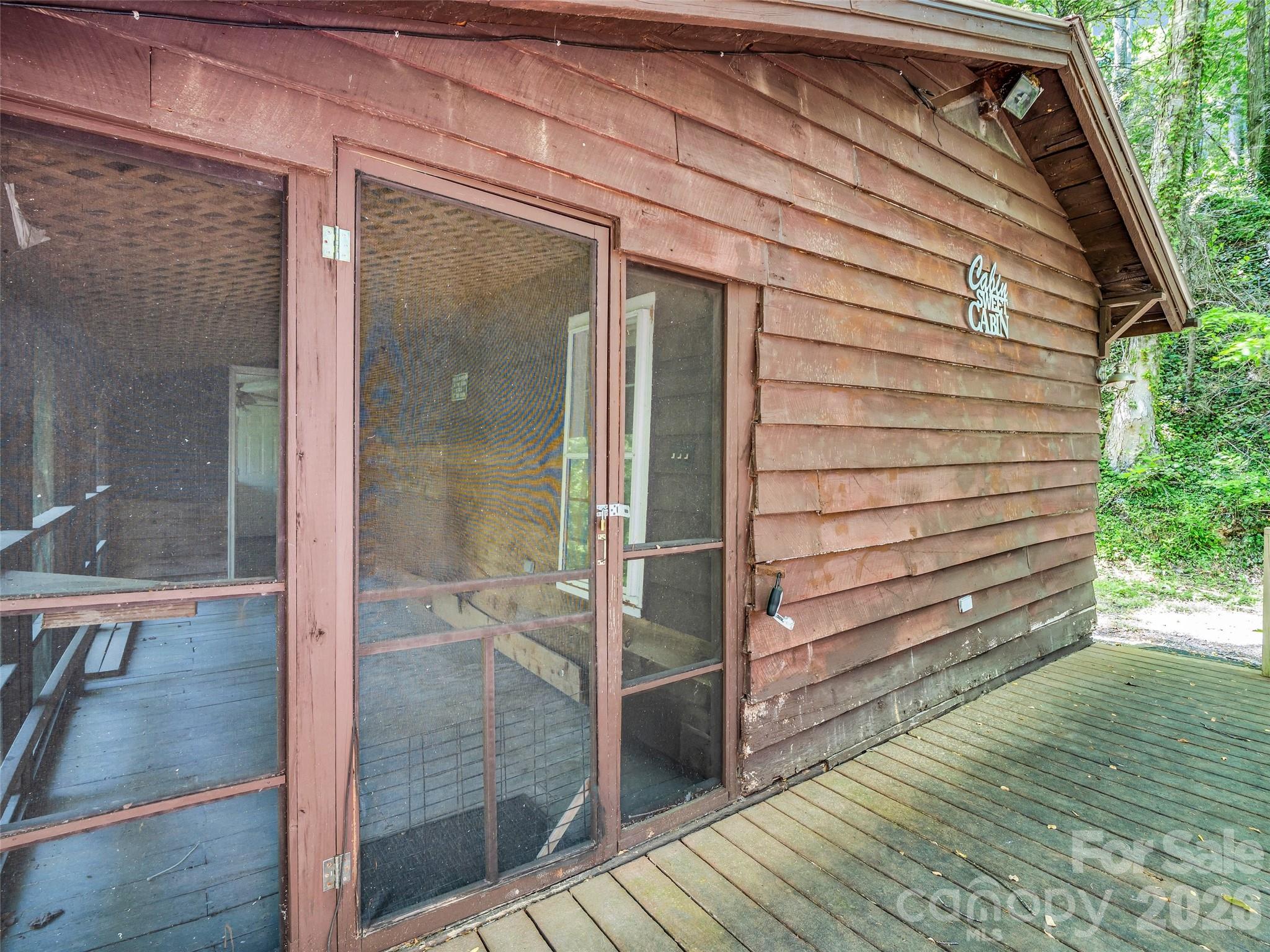 247 Legacy Layne Drive — Hendersonville