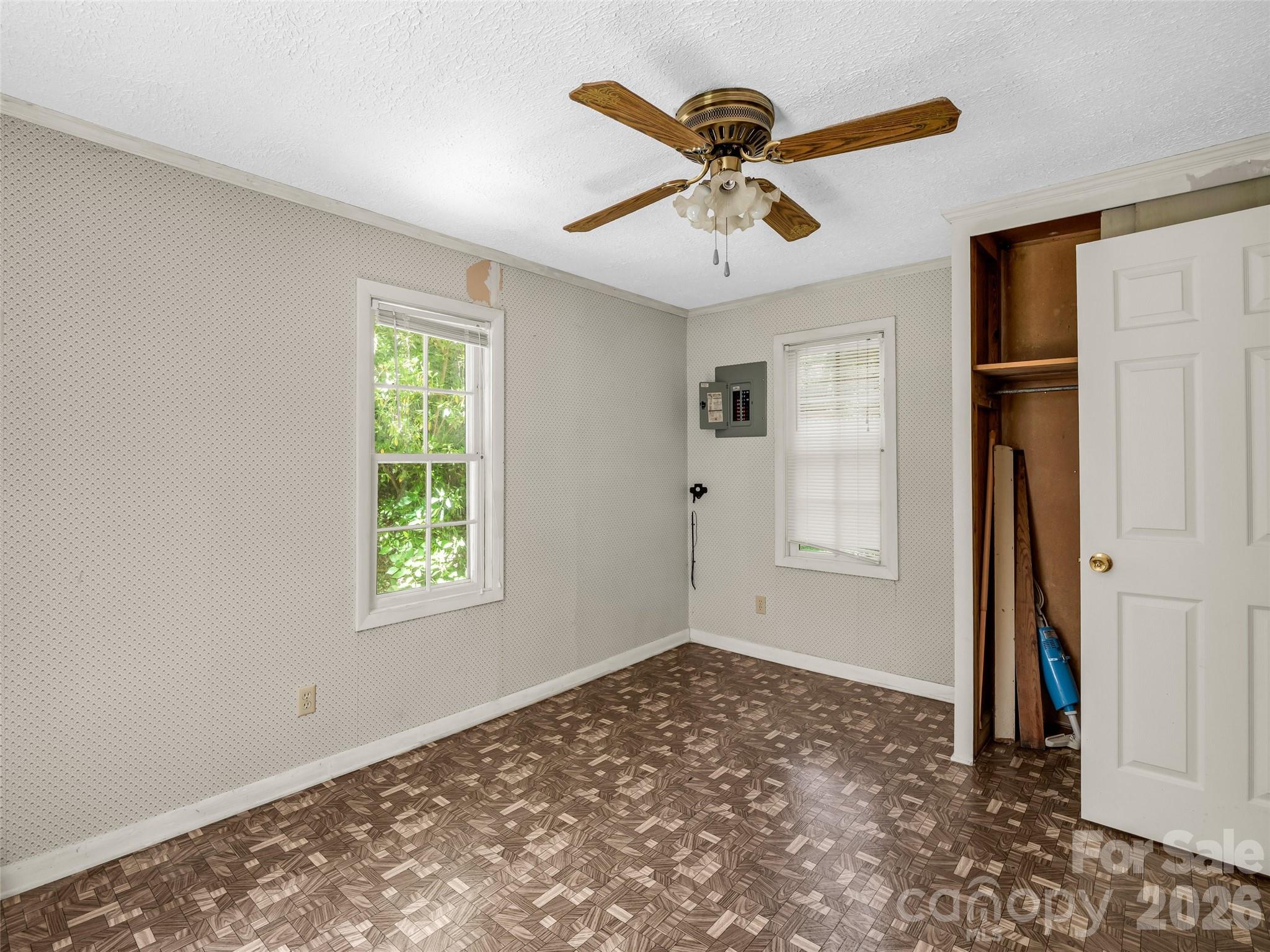 247 Legacy Layne Drive — Hendersonville