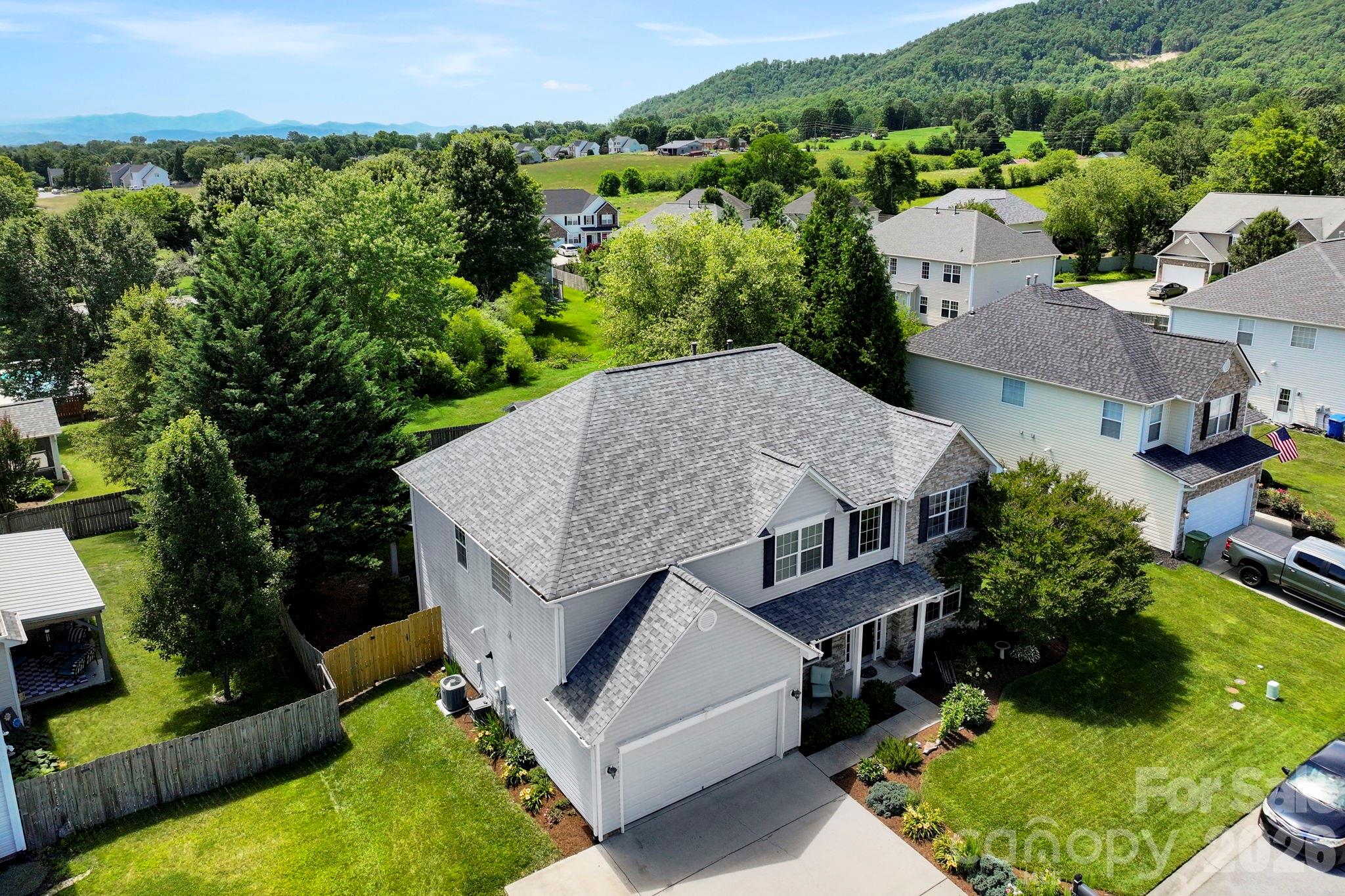 266 Wildbriar Road — Fletcher