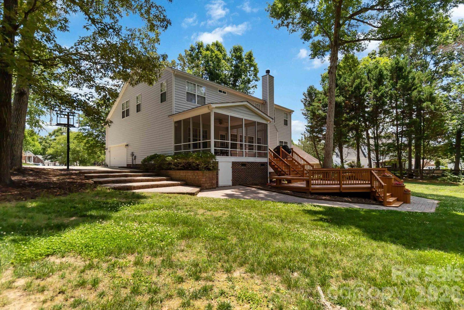 10606 Augustine Hill Lane — Charlotte