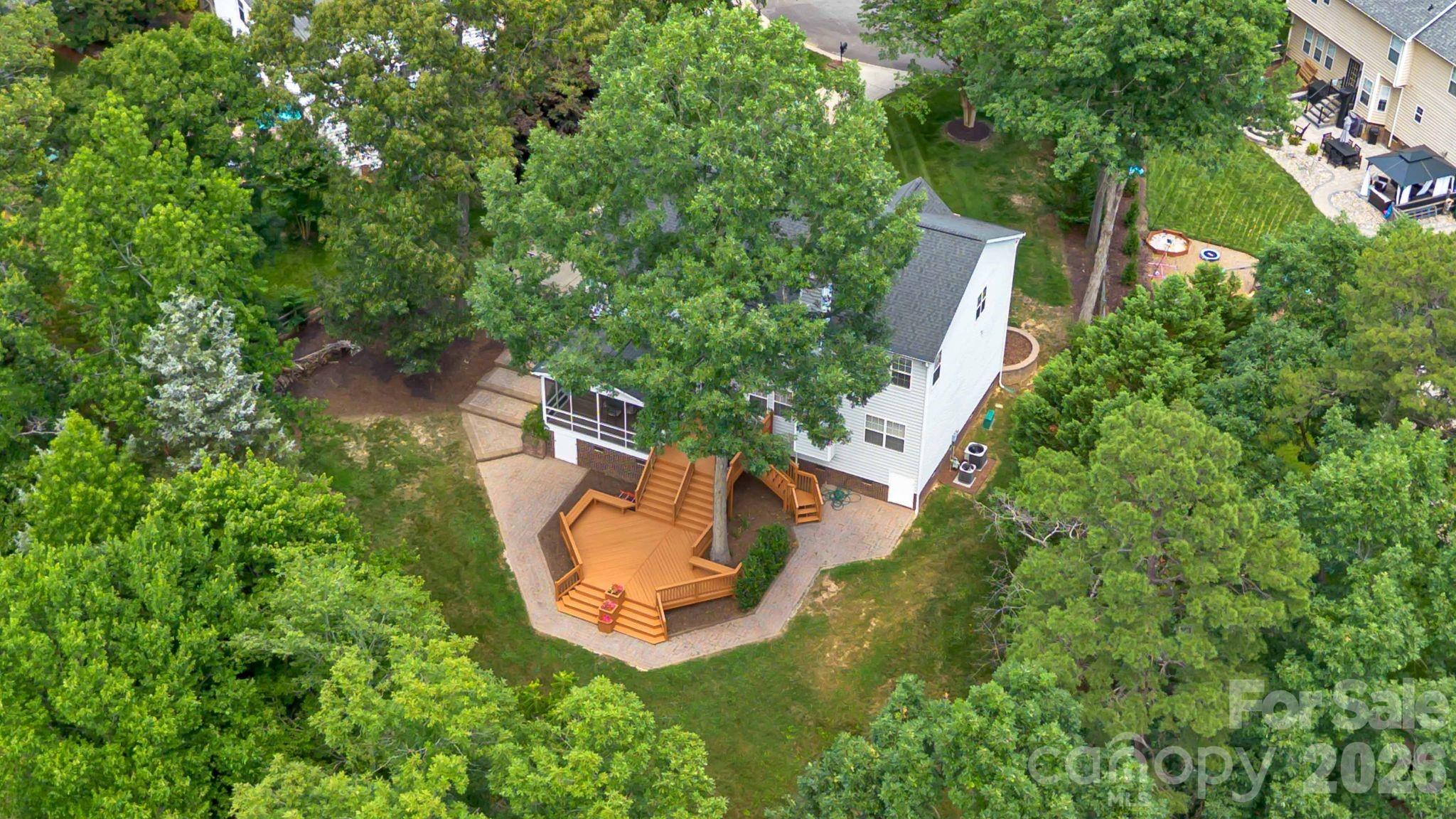 10606 Augustine Hill Lane — Charlotte