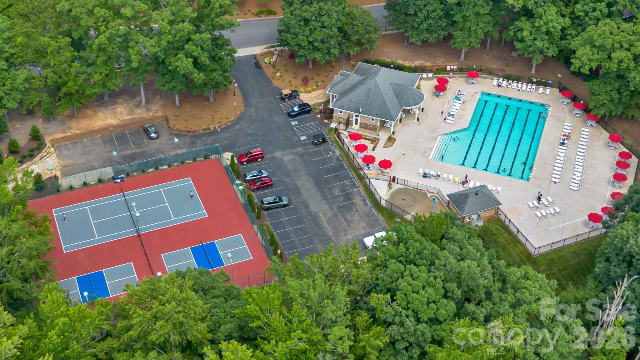 10606 Augustine Hill Lane — Charlotte