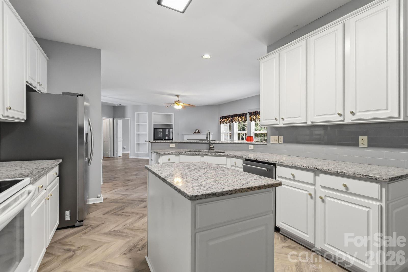 10606 Augustine Hill Lane — Charlotte
