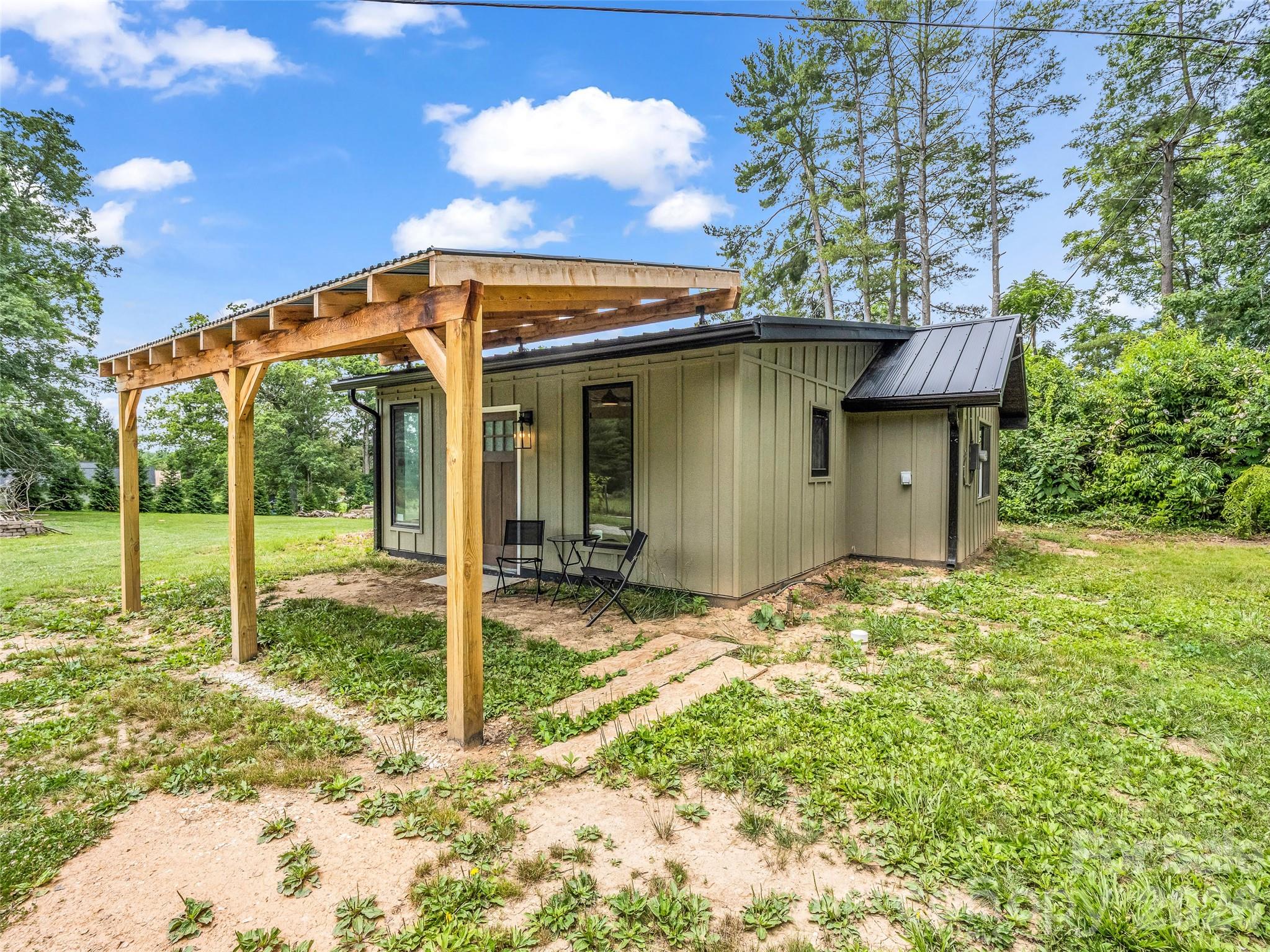 54 Old Lime Kiln Road — Arden