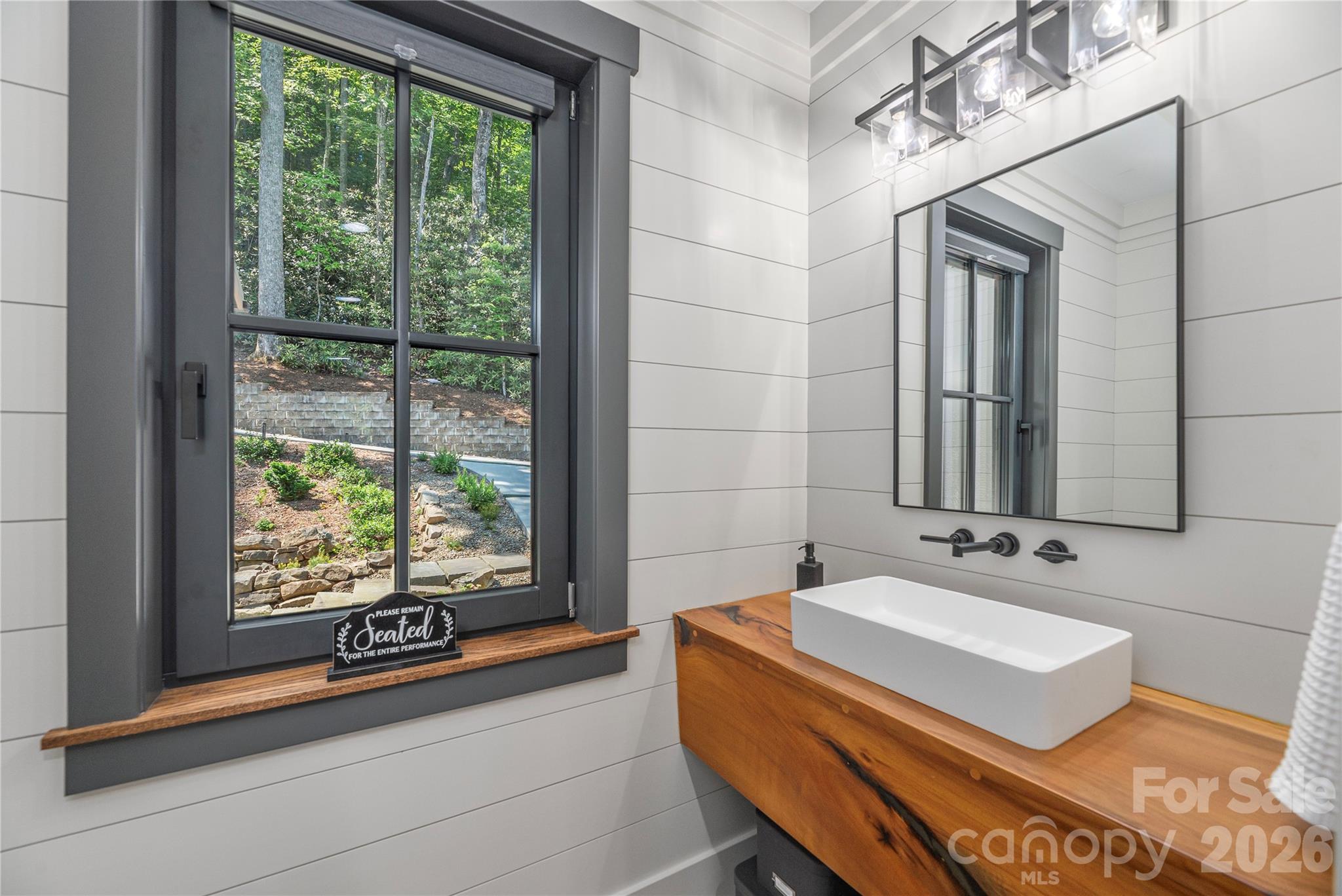 28 Garren View Drive — Fairview