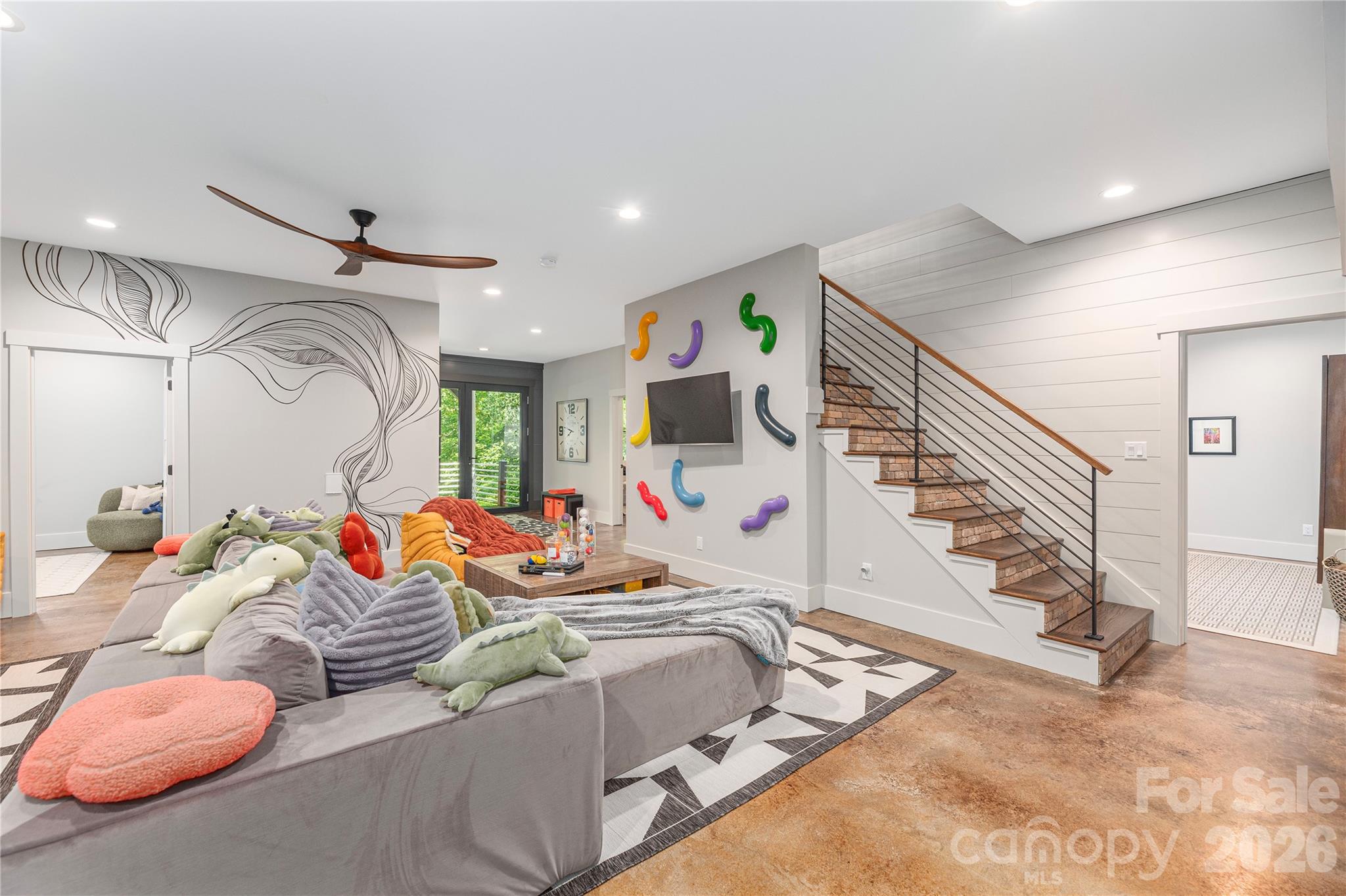 28 Garren View Drive — Fairview