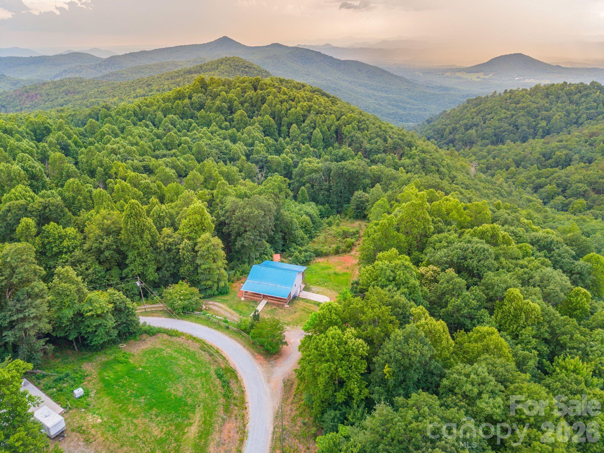 3020 Silver Creek Mountain Road — Morganton
