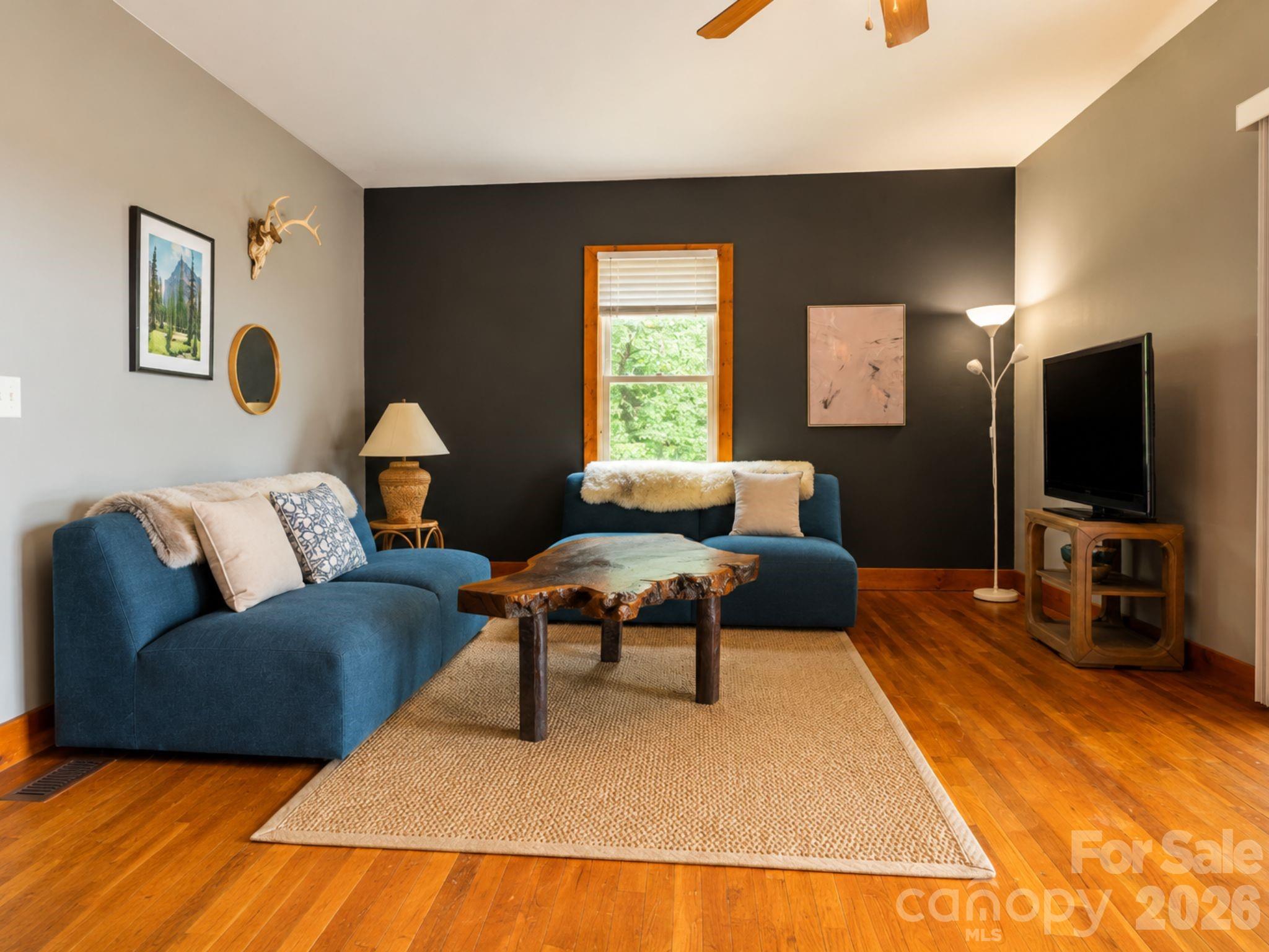 3020 Silver Creek Mountain Road — Morganton