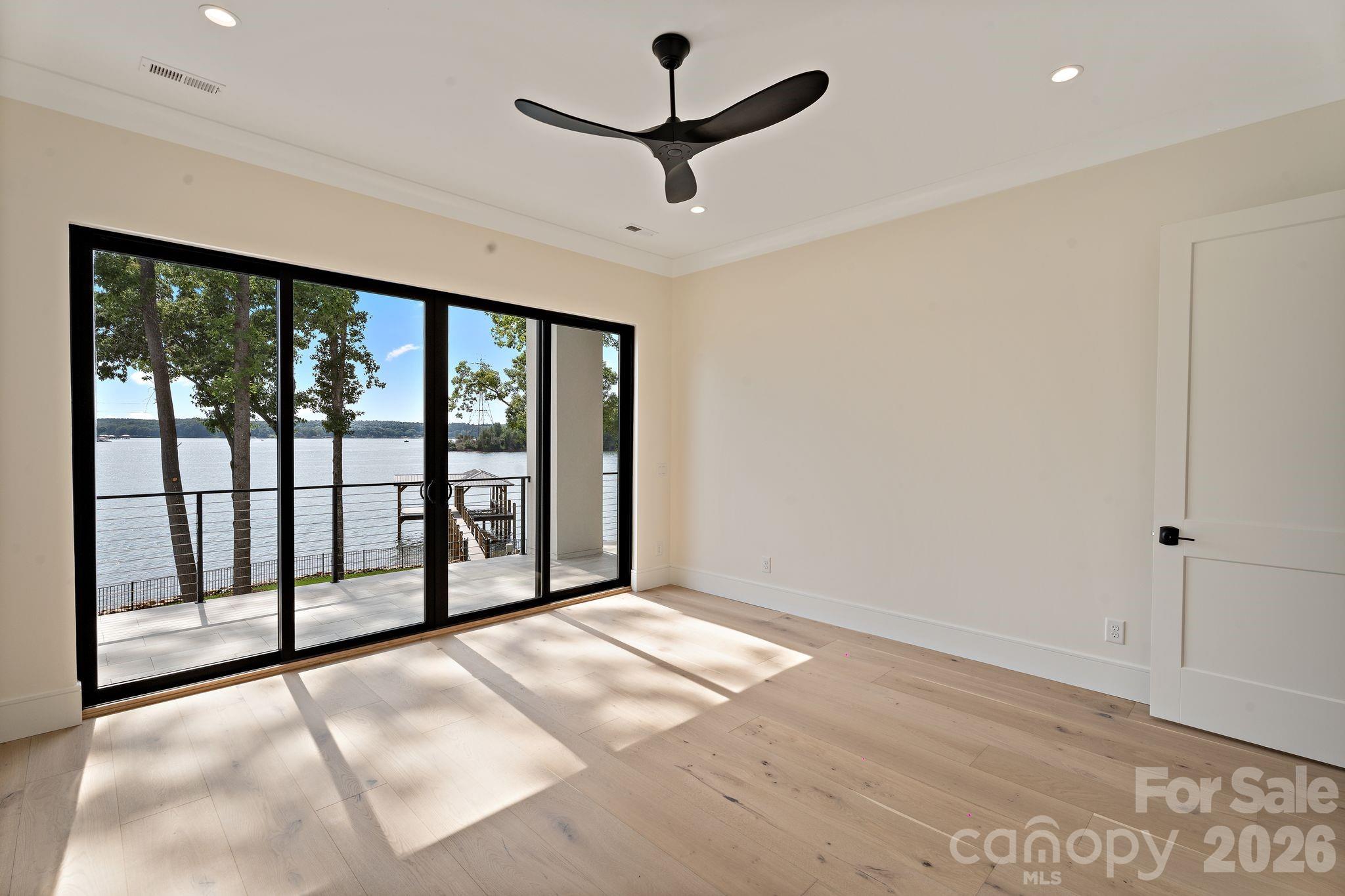 127 Tinker Place — Troutman