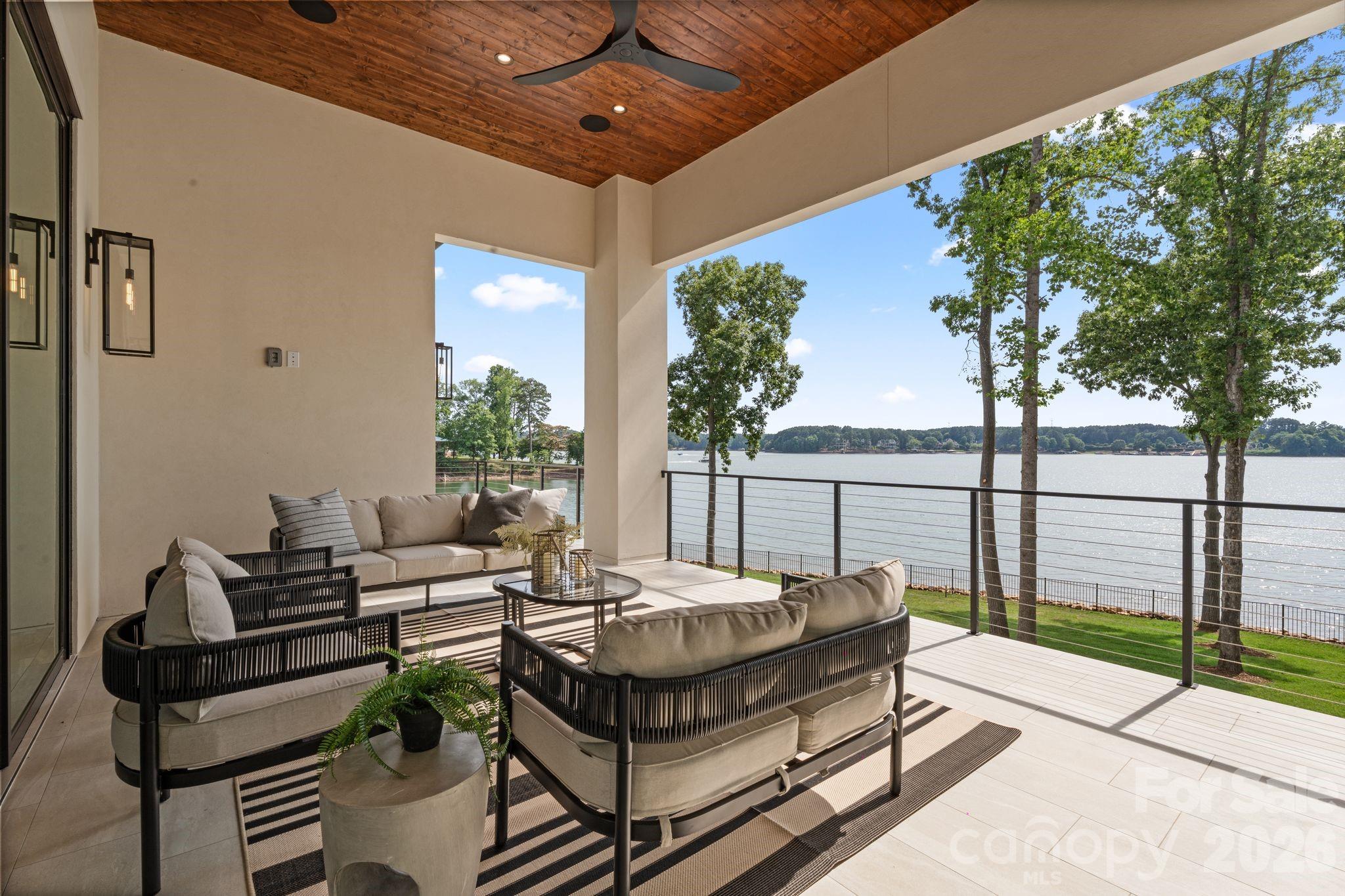 127 Tinker Place — Troutman