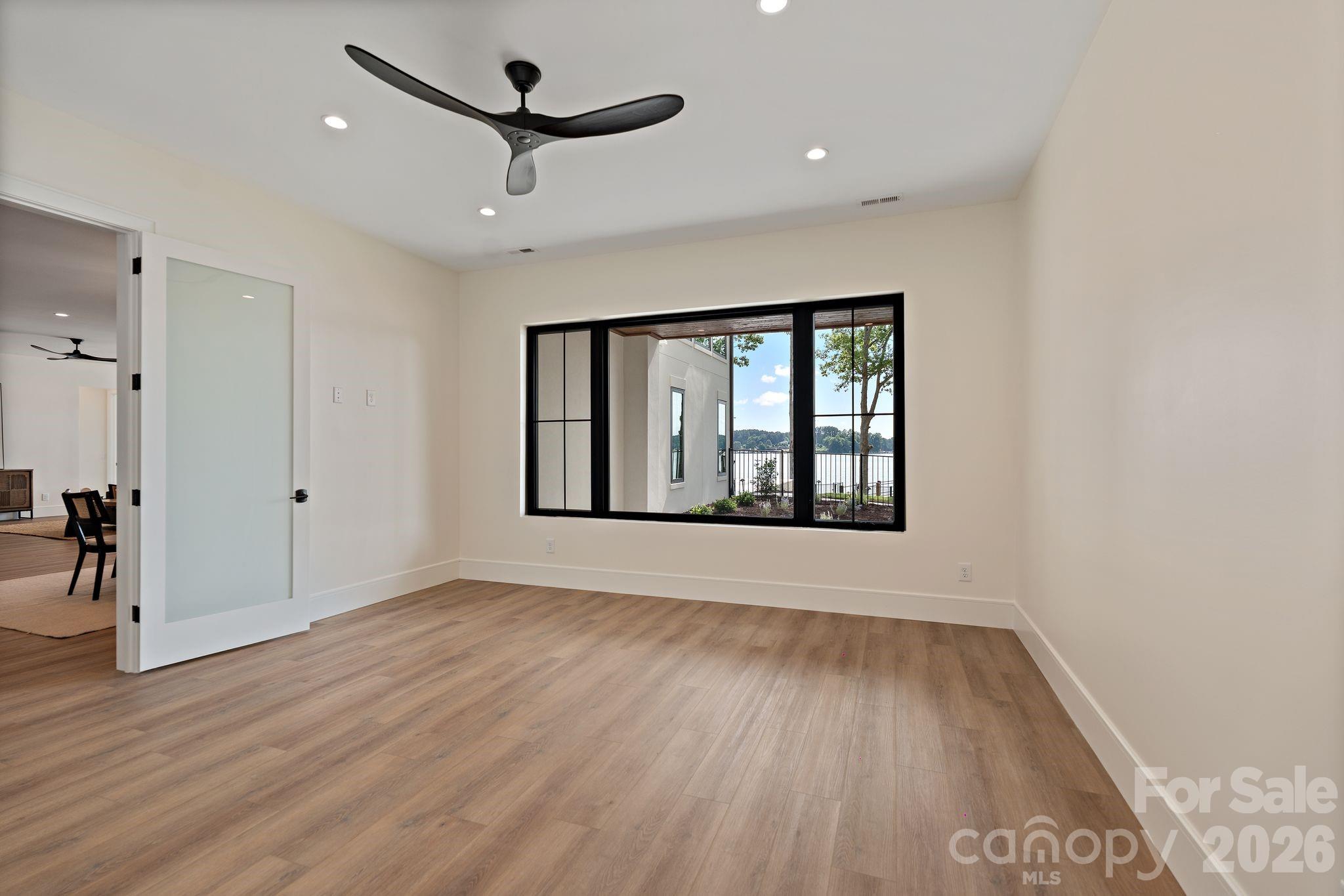 127 Tinker Place — Troutman