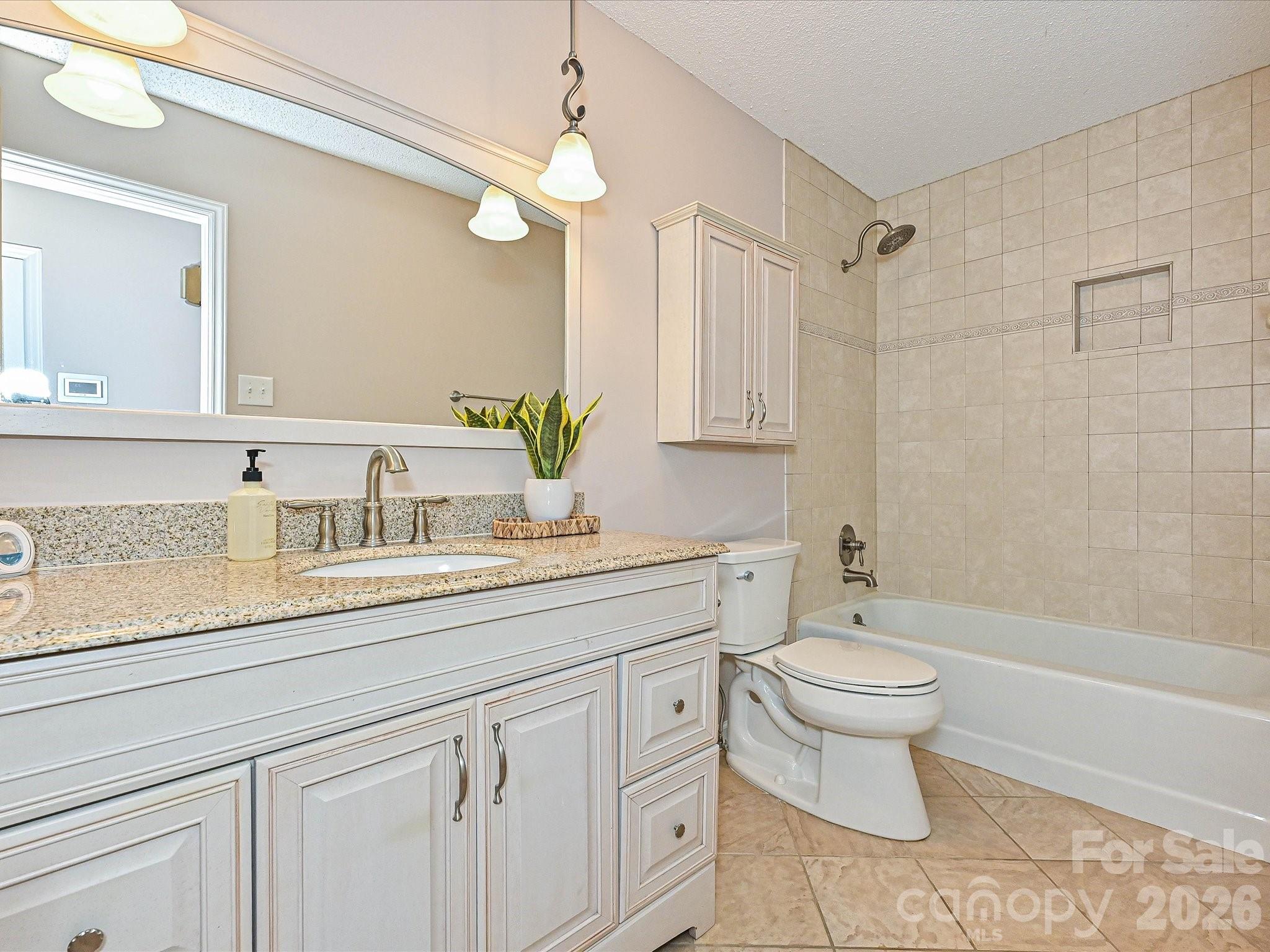 218 Sturbridge Drive — Charlotte