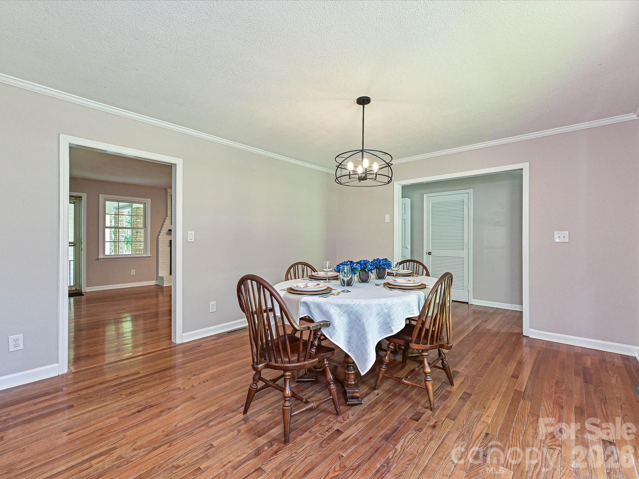 218 Sturbridge Drive — Charlotte