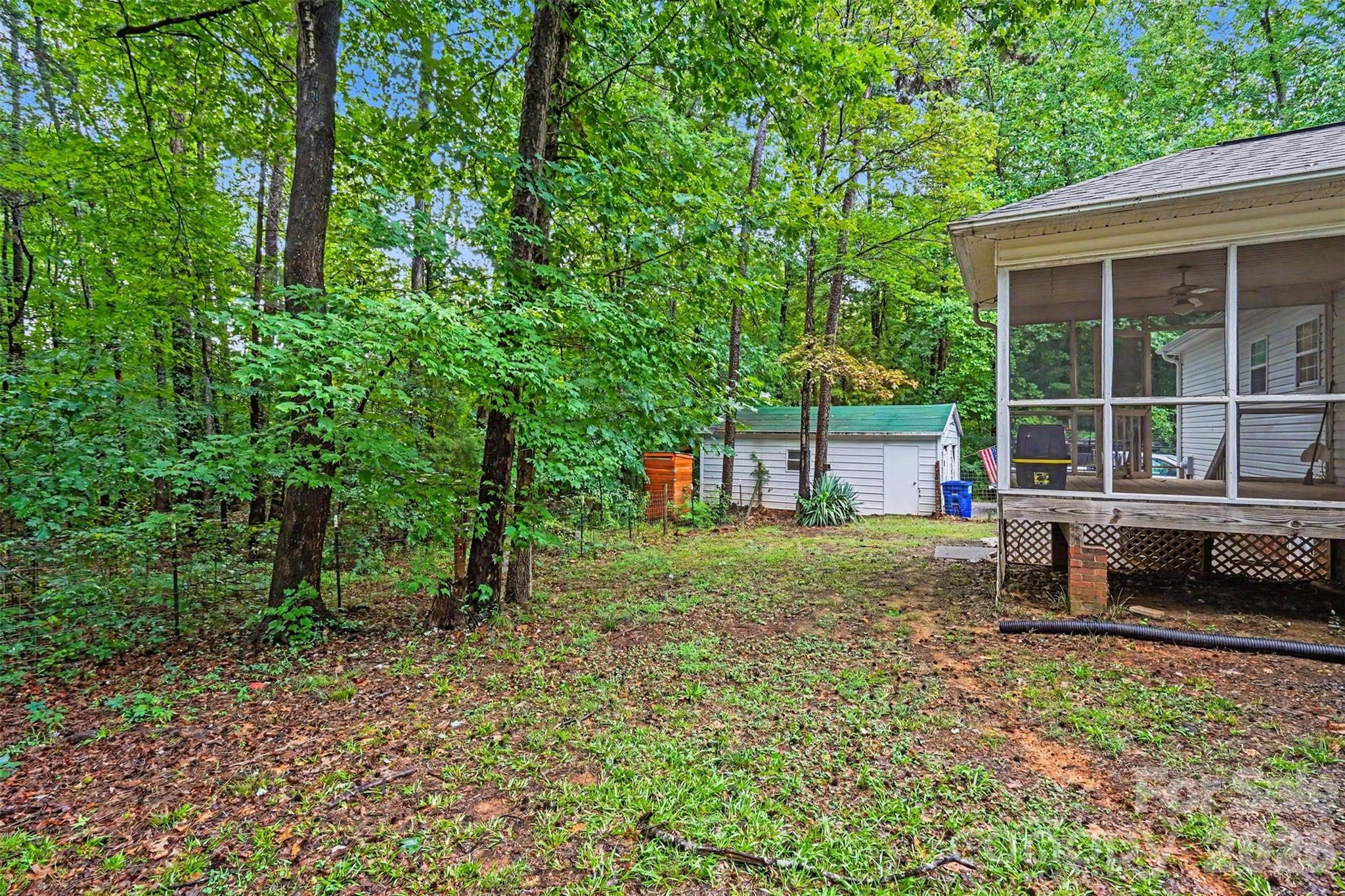 8904 Gosnell Drive — Charlotte