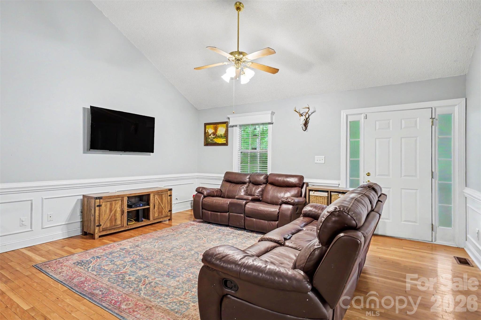 8904 Gosnell Drive — Charlotte