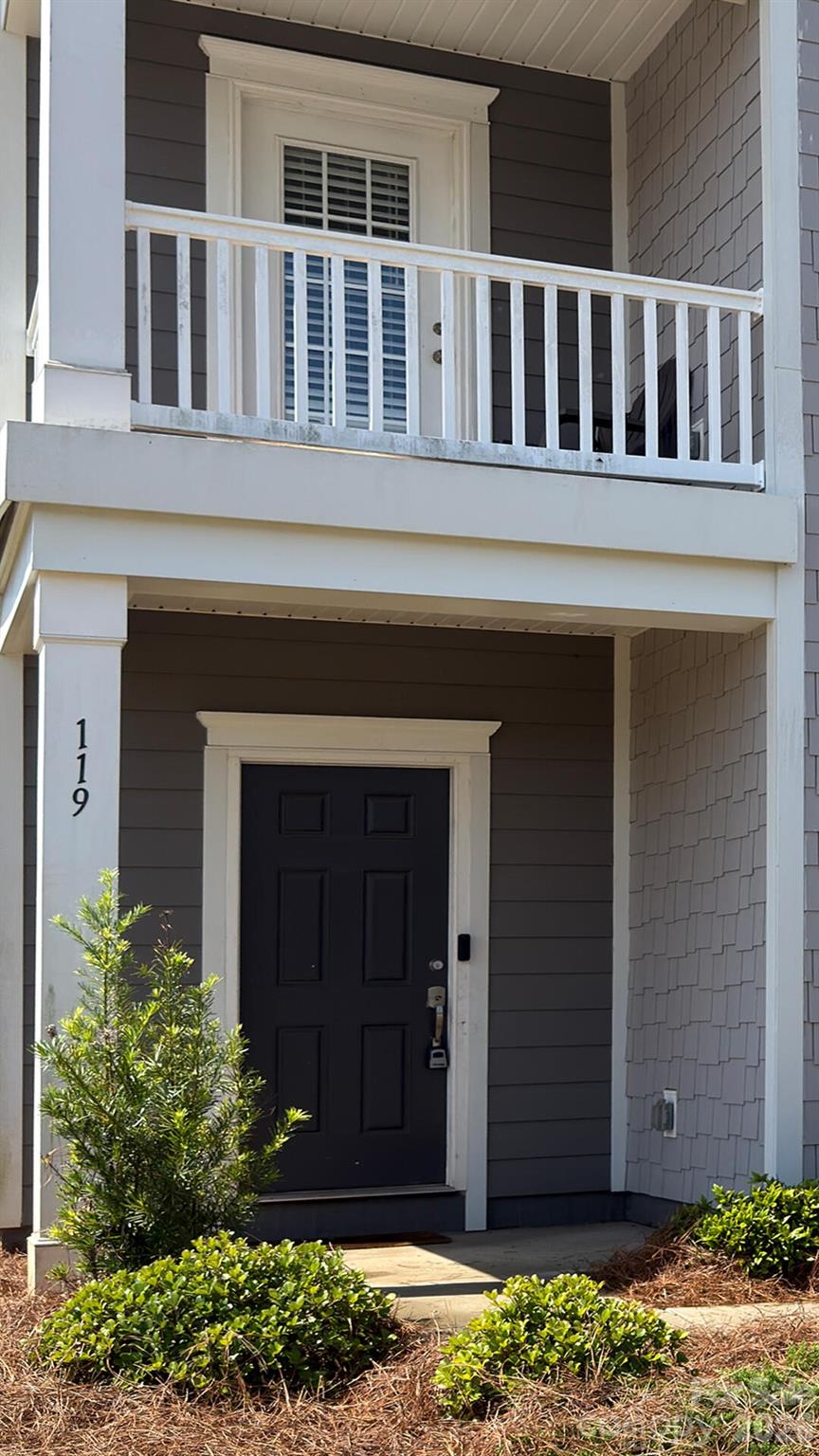 119 Port Bow Drive — Troutman