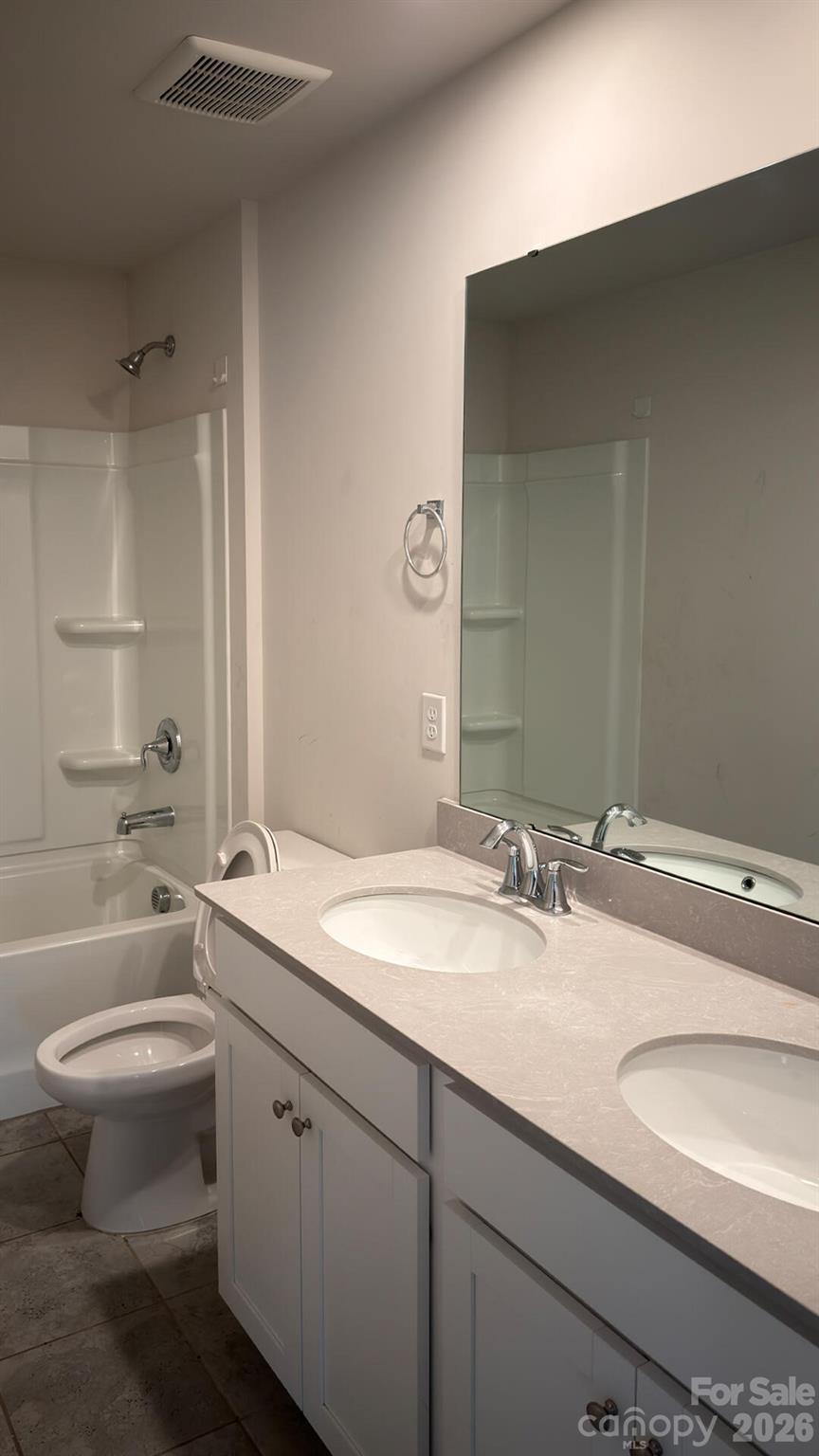 119 Port Bow Drive — Troutman