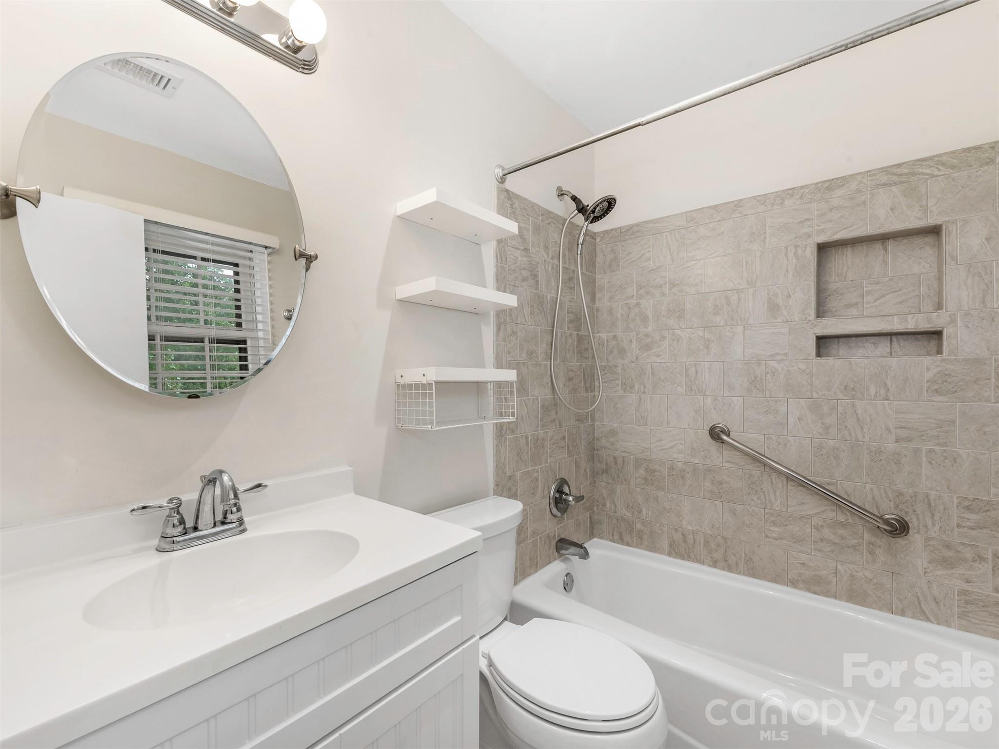 1429 Mcilroy Road — Charlotte