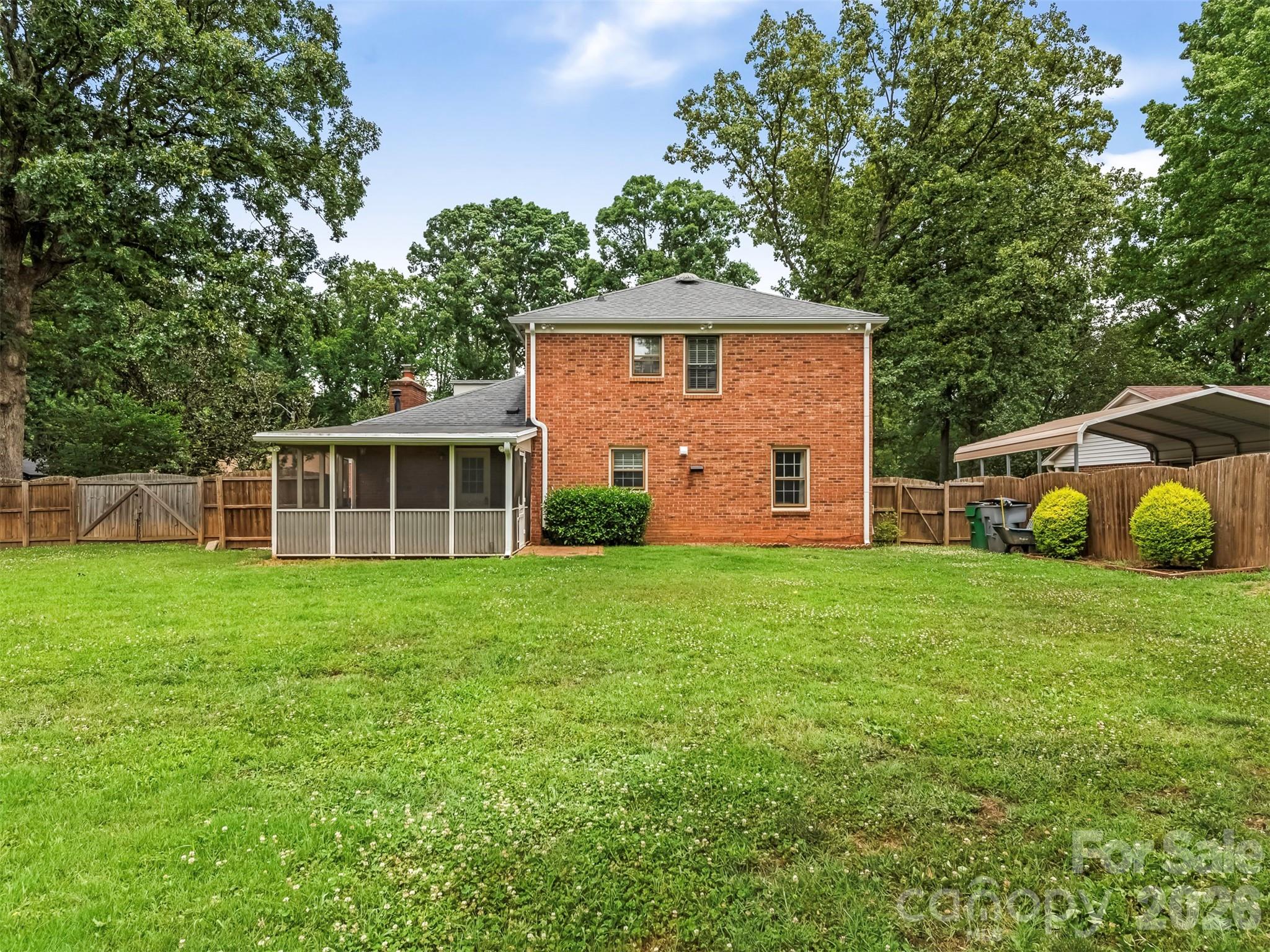 1429 Mcilroy Road — Charlotte