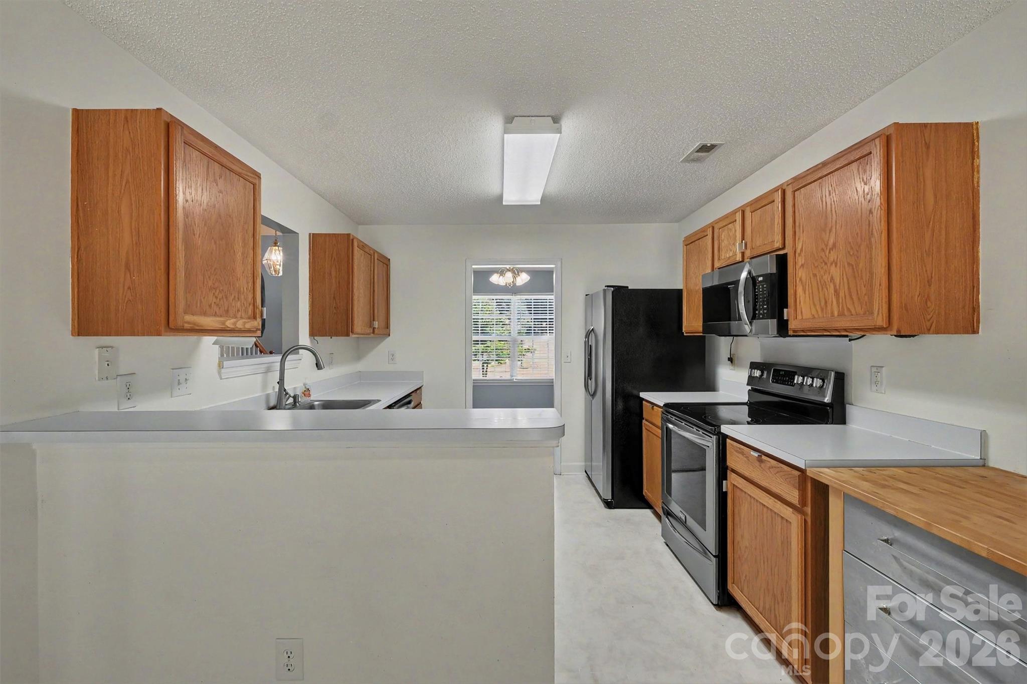 9229 Simonton Drive — Charlotte