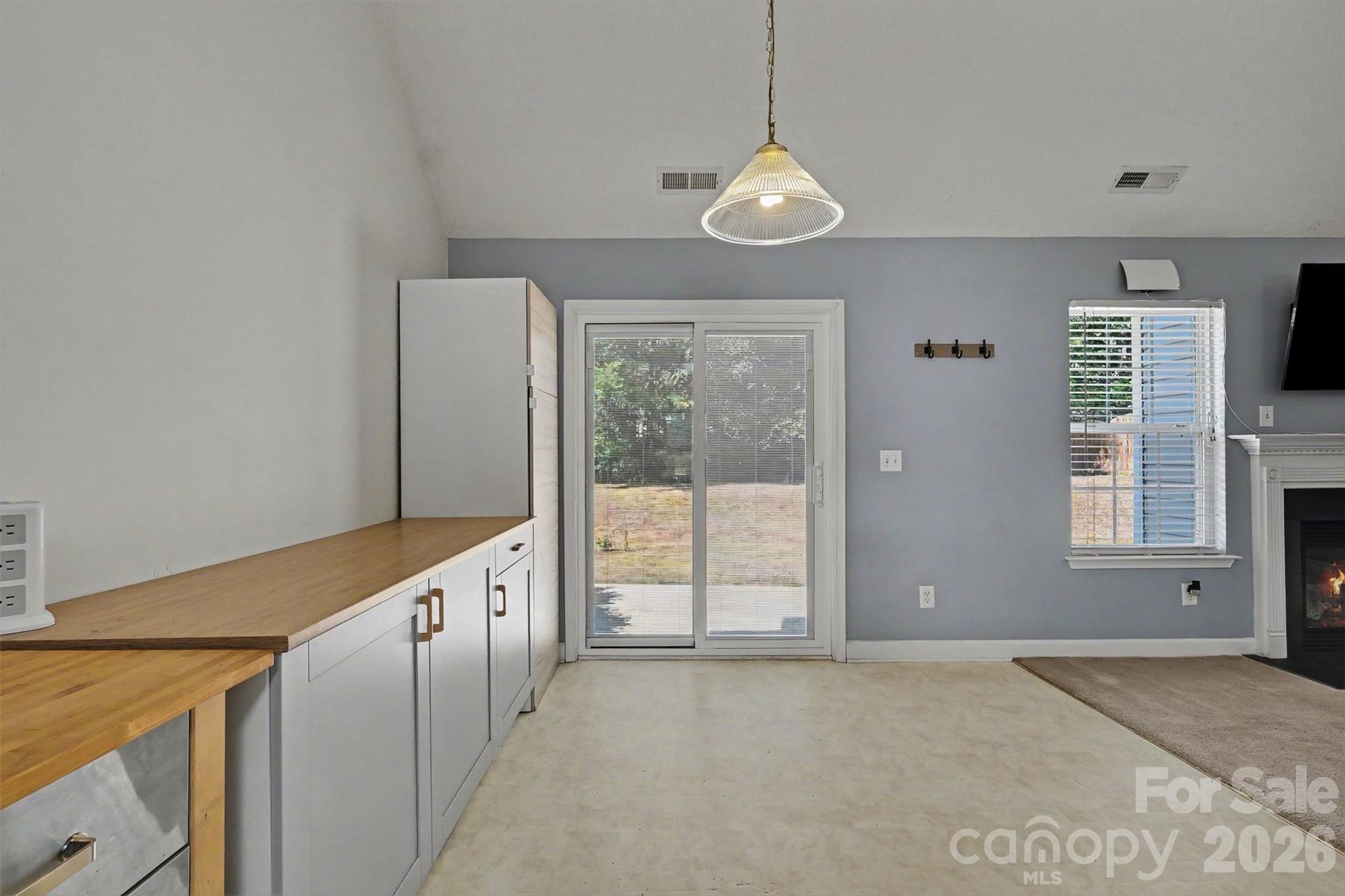 9229 Simonton Drive — Charlotte