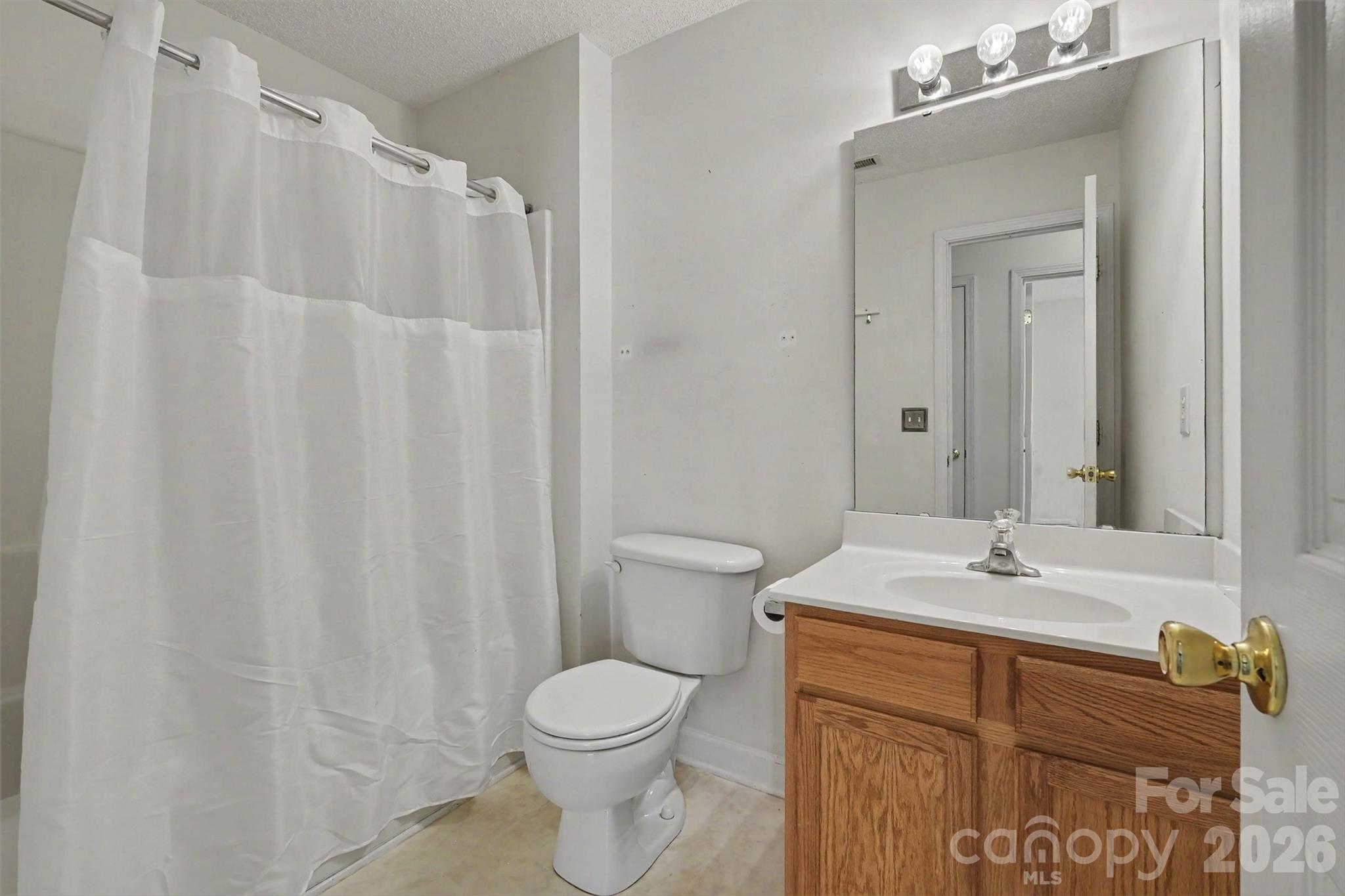 9229 Simonton Drive — Charlotte