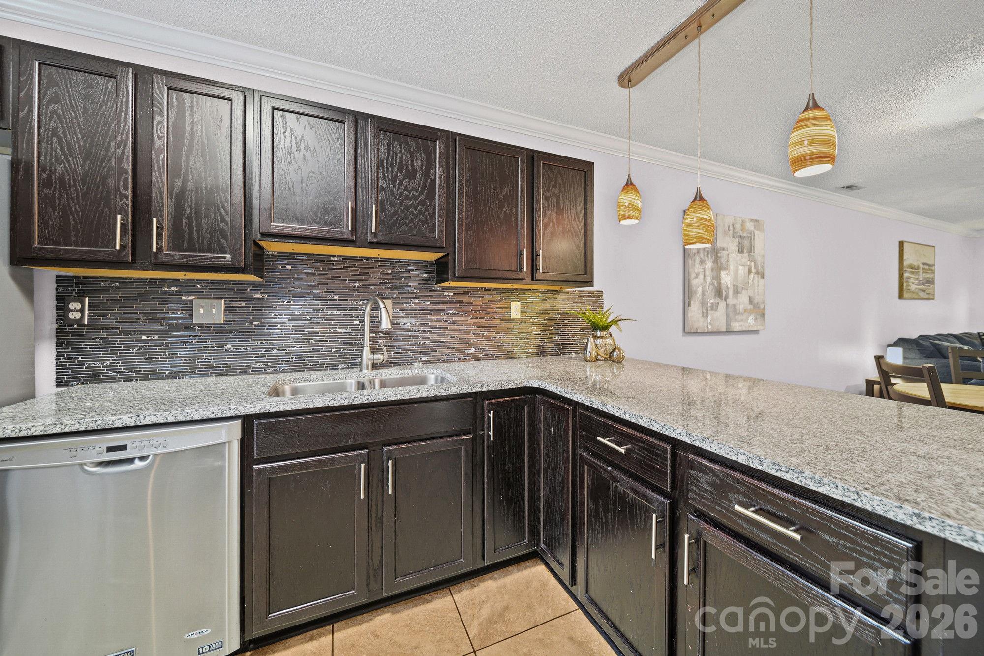 1519 South Point Road — Belmont