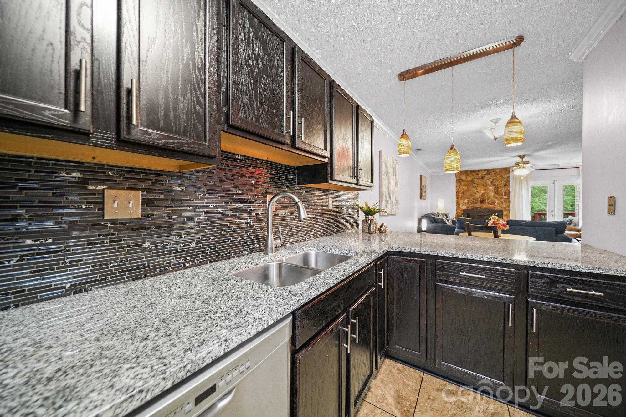 1519 South Point Road — Belmont