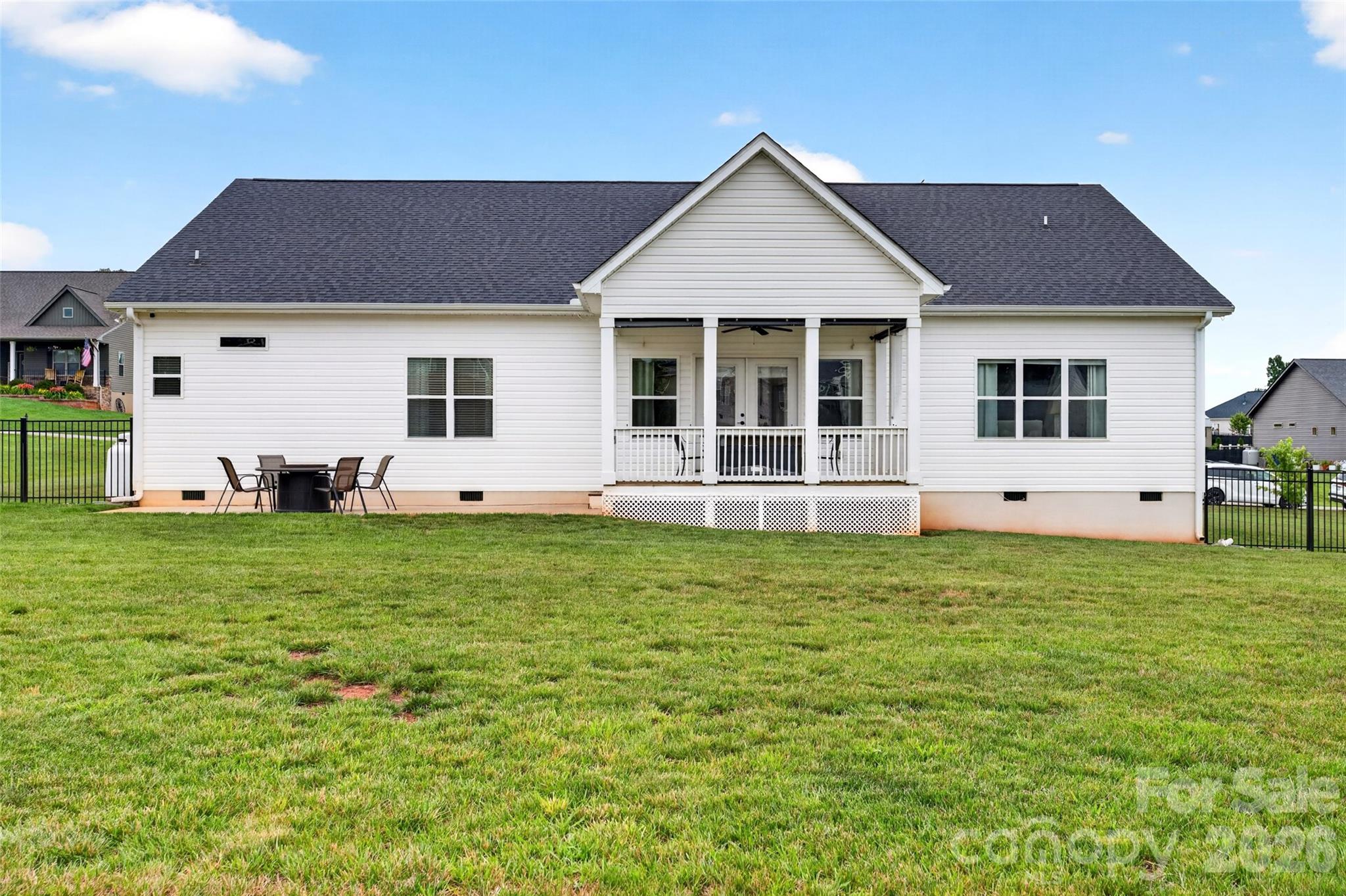 192 Staffordshire Drive — Statesville