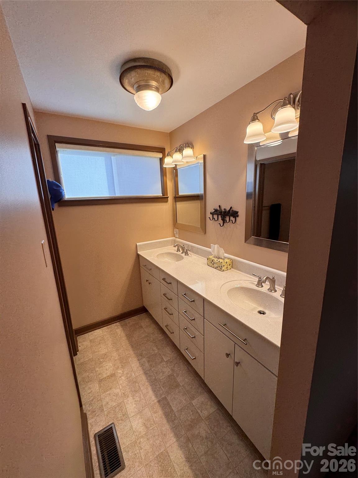 298 Tinequa Drive — Brevard