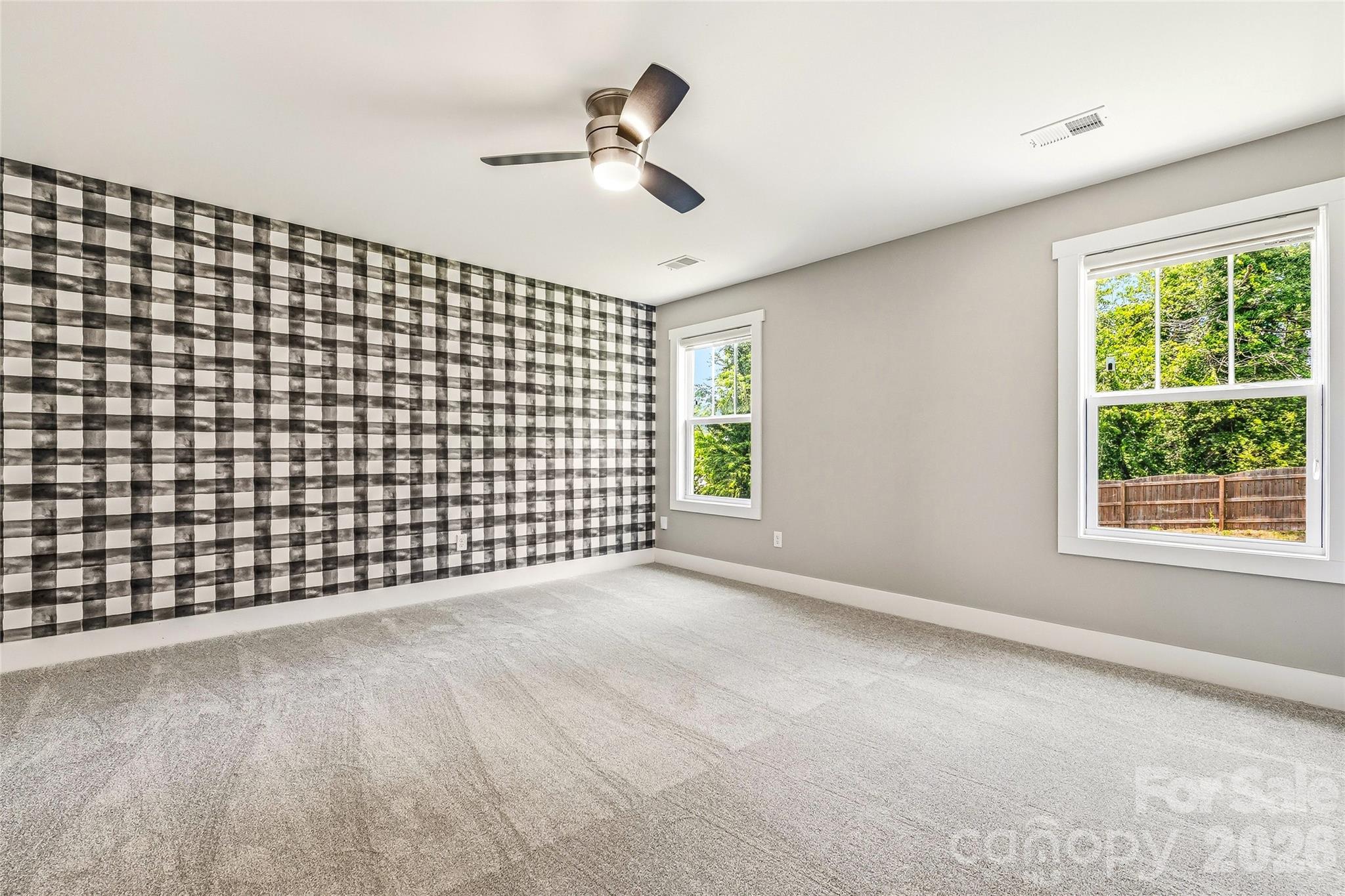 16 Henbit Way — Arden