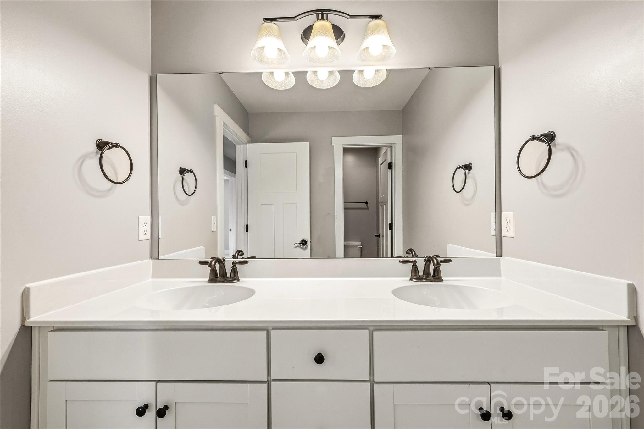 16 Henbit Way — Arden
