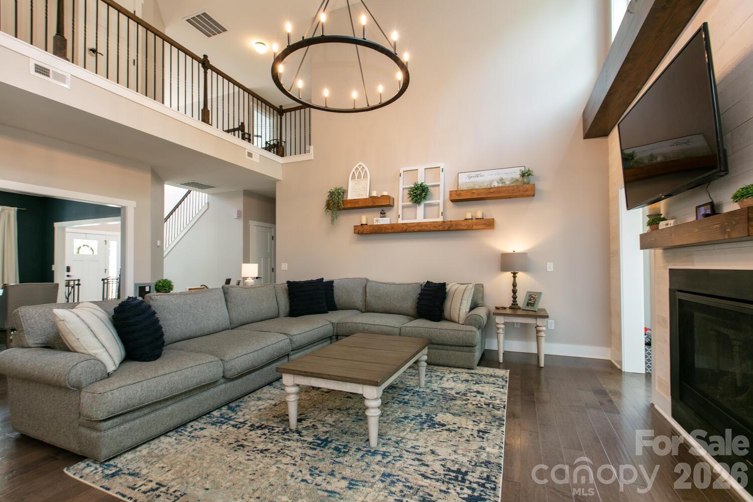 16 Henbit Way — Arden