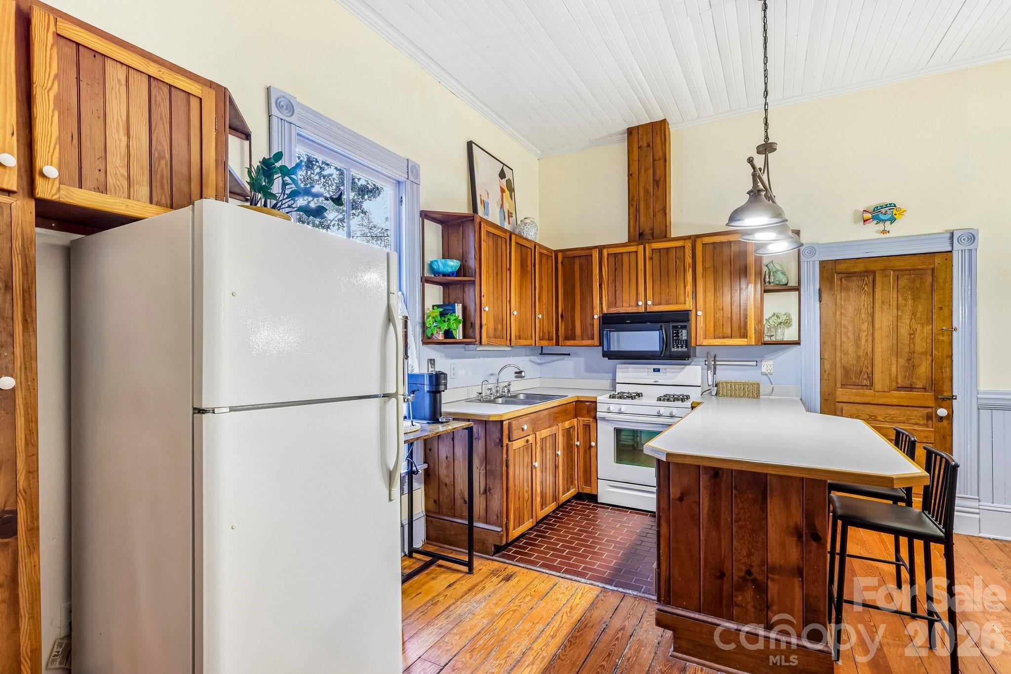 29 Tribune Avenue SW — Concord