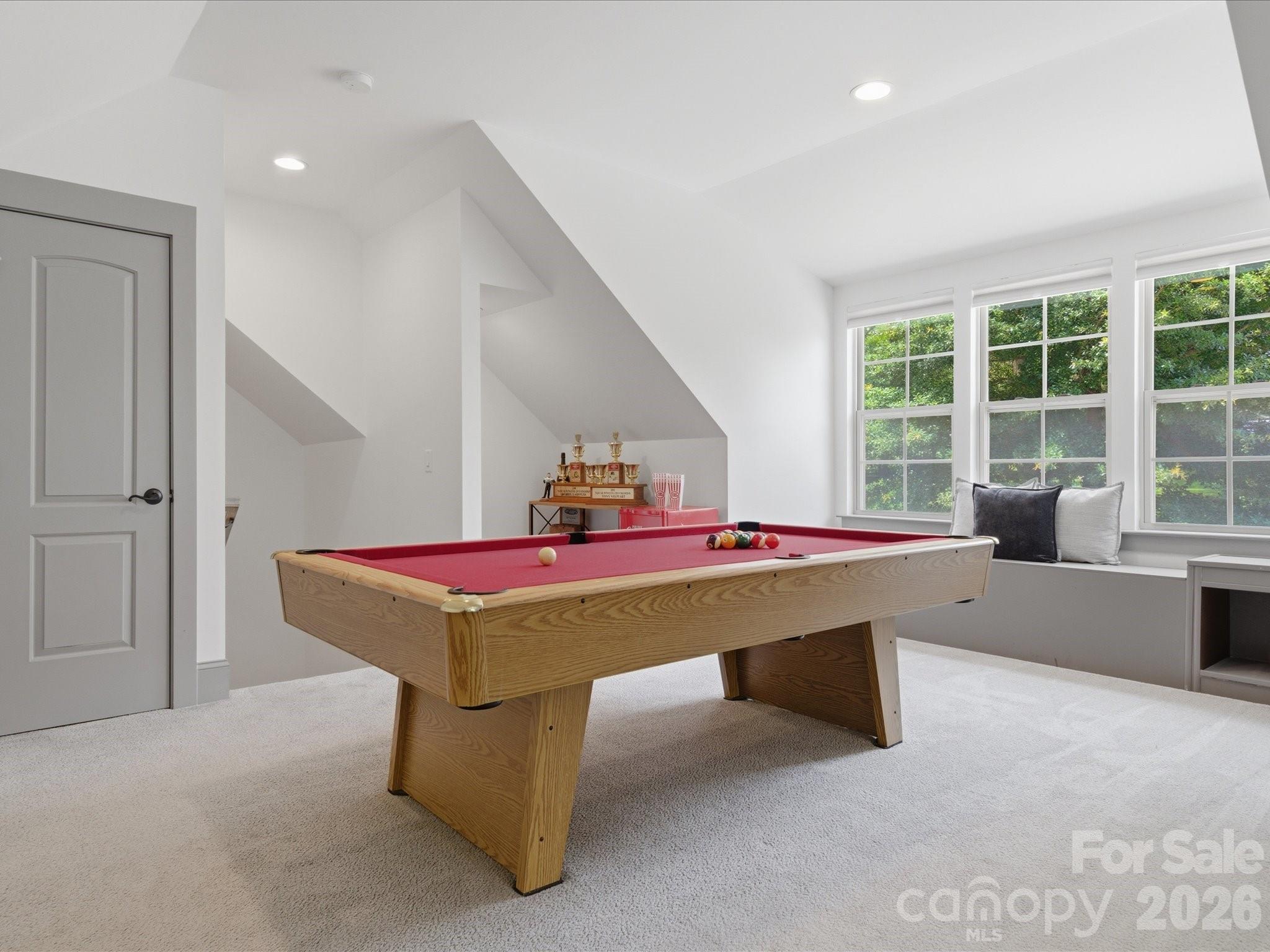 5717 Weddington Road — Concord