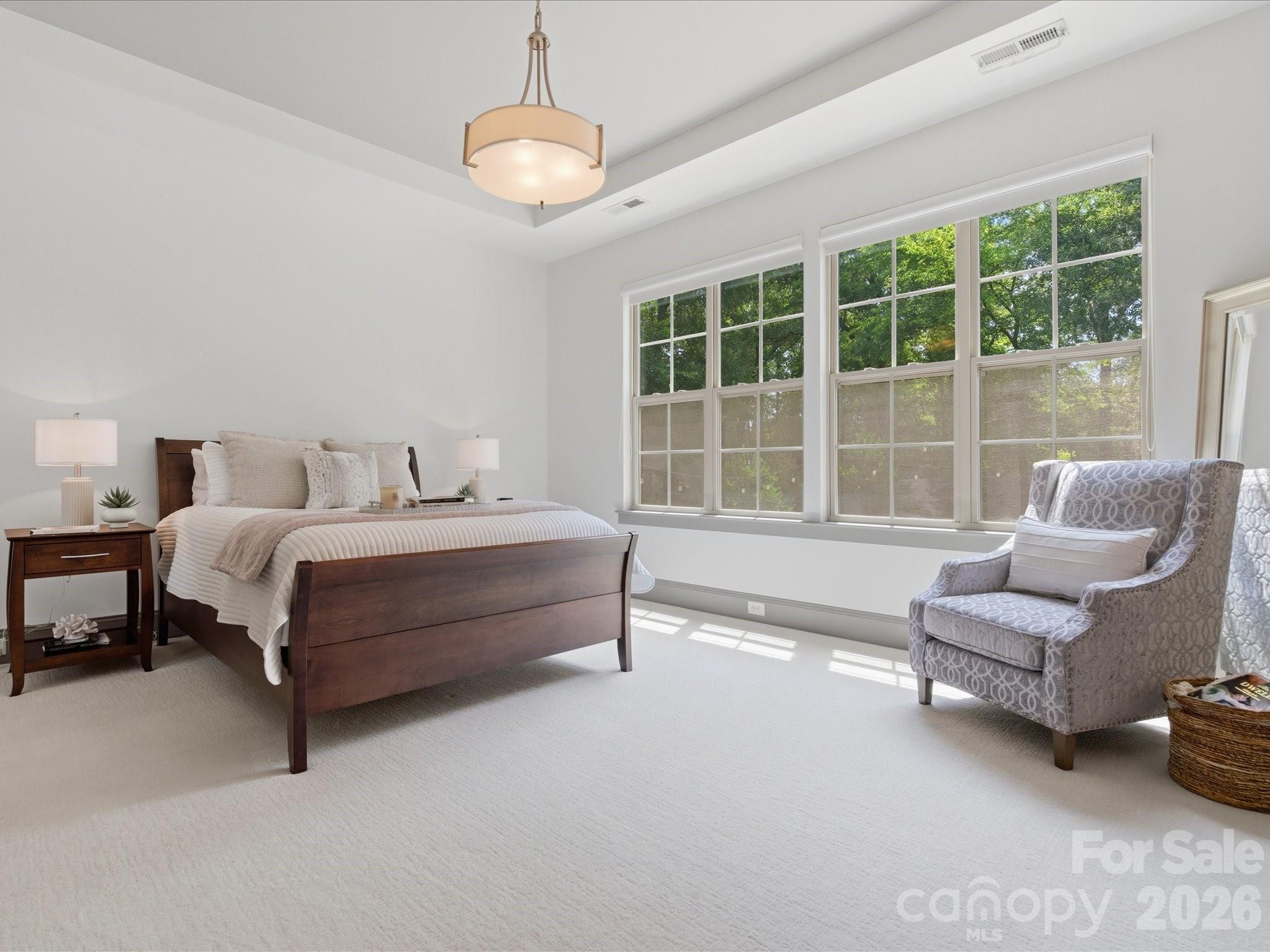 5717 Weddington Road — Concord