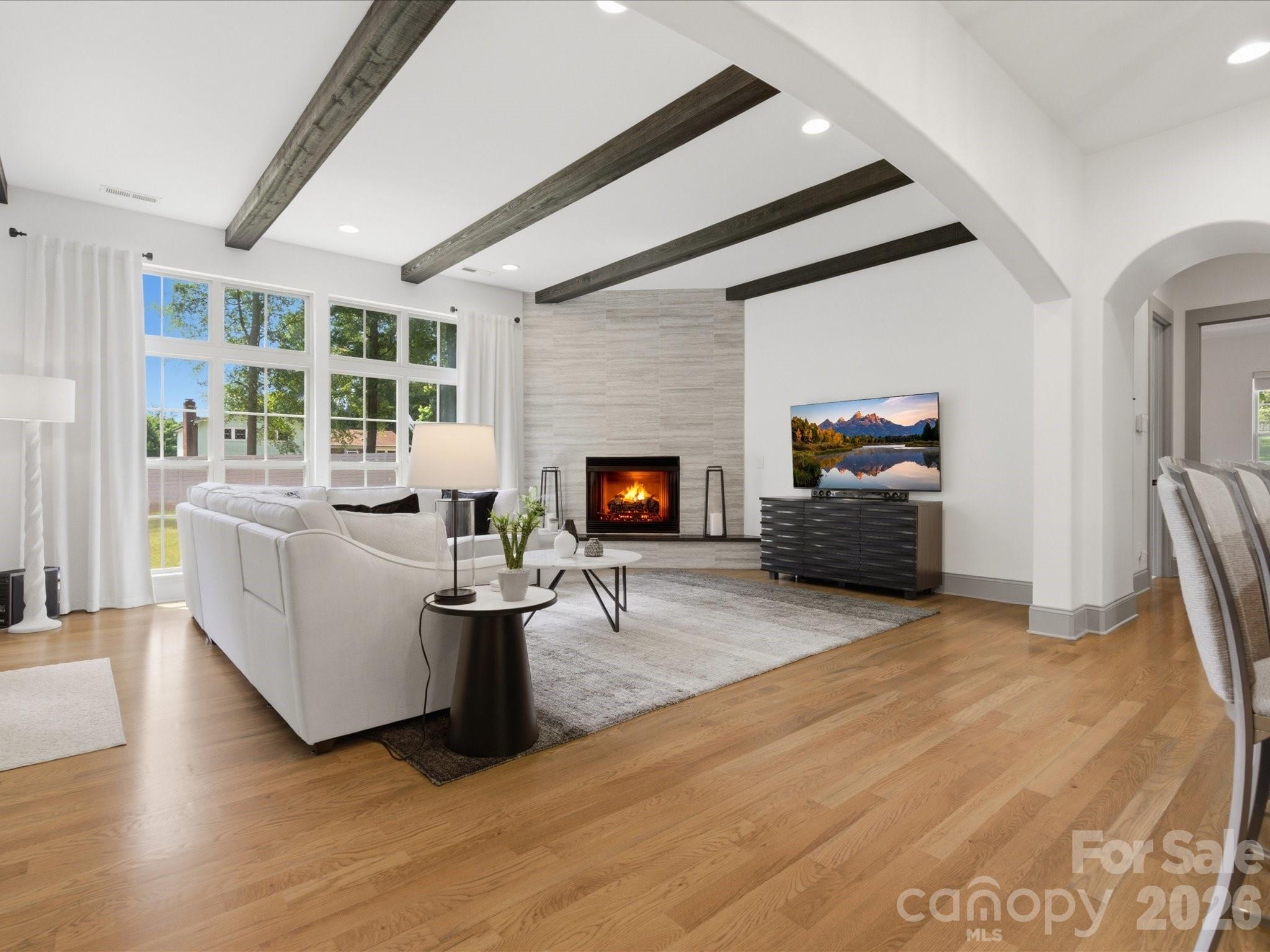 5717 Weddington Road — Concord