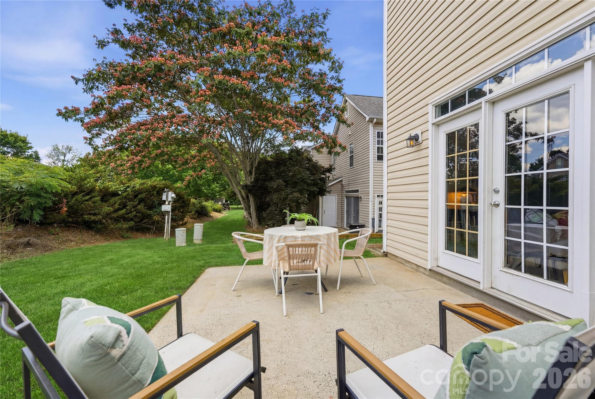 1514 Sylvia Court — Charlotte