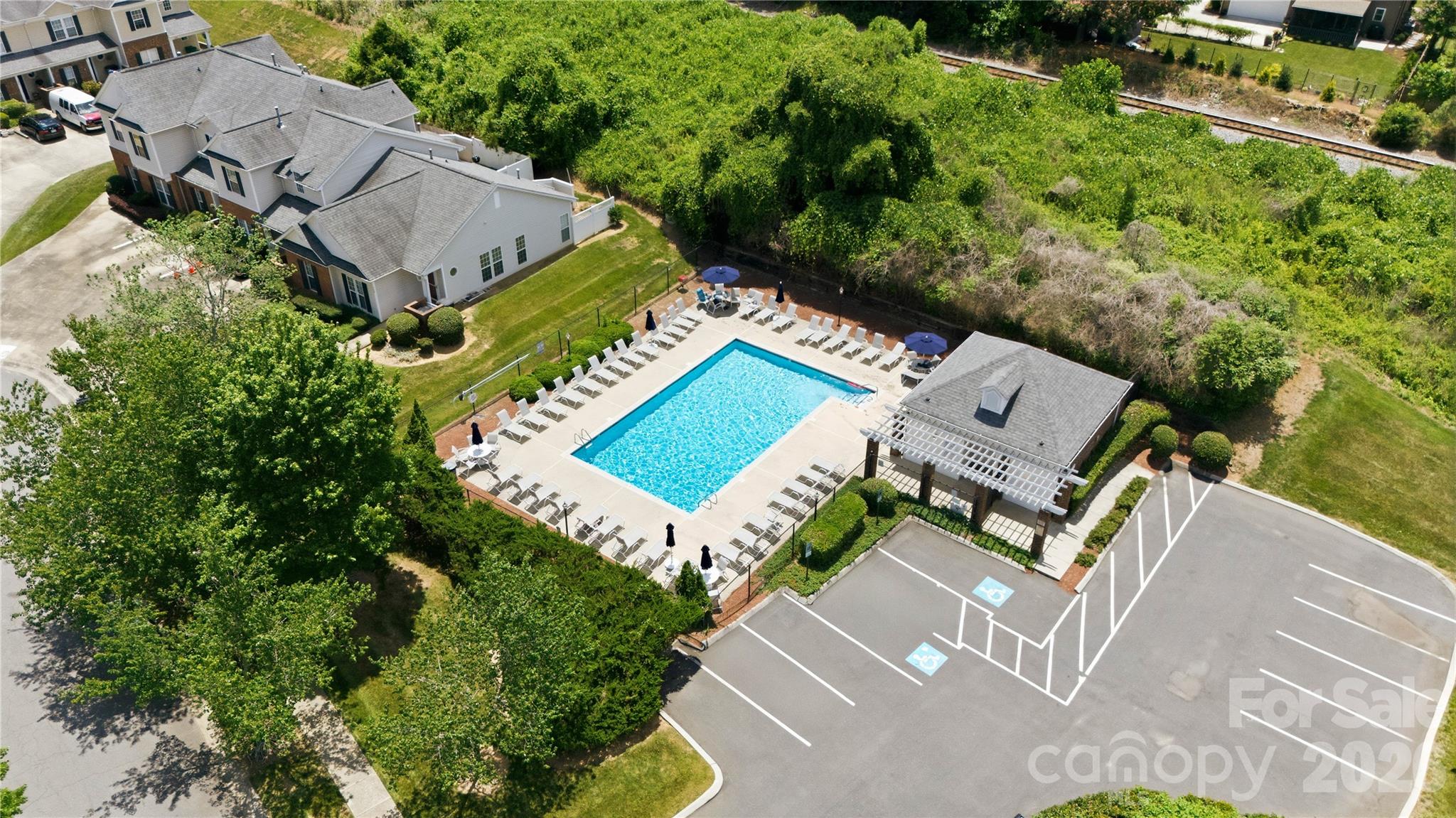 1514 Sylvia Court — Charlotte