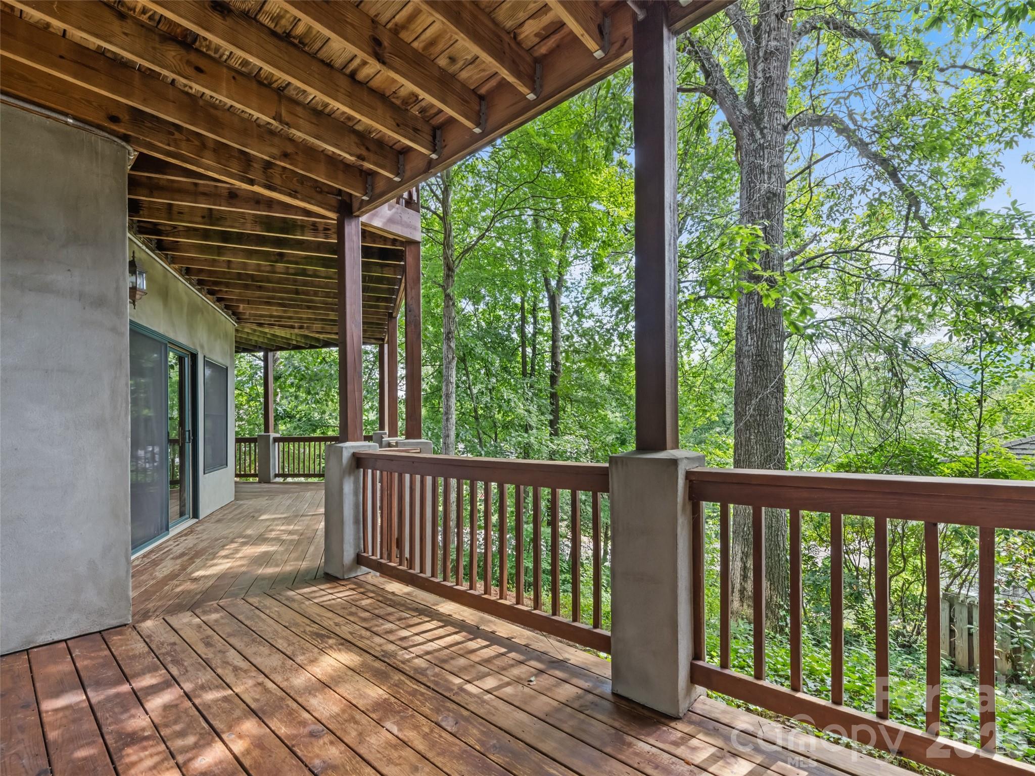 20 Sarah Court — Lake Junaluska
