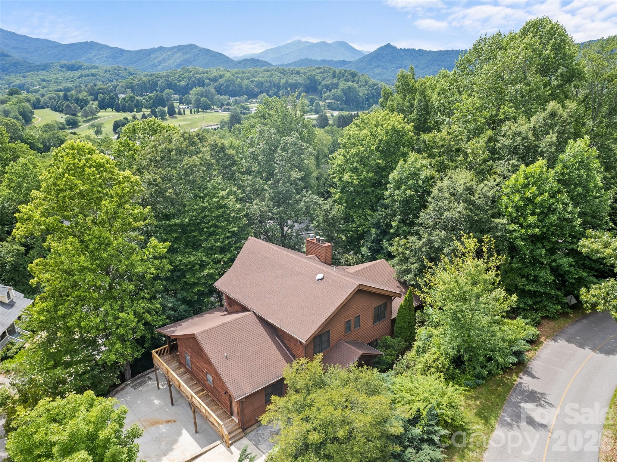 20 Sarah Court — Lake Junaluska