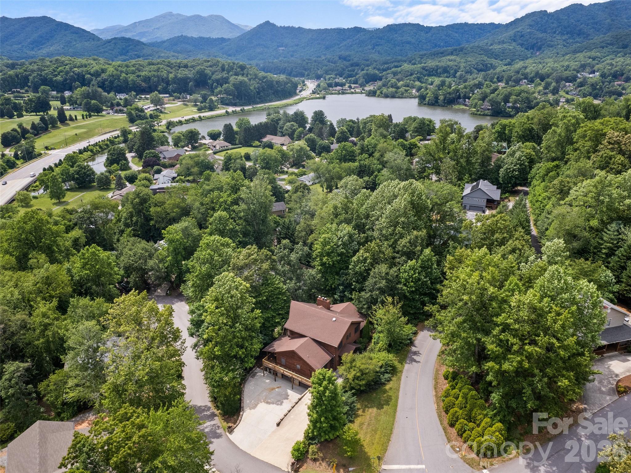 20 Sarah Court — Lake Junaluska