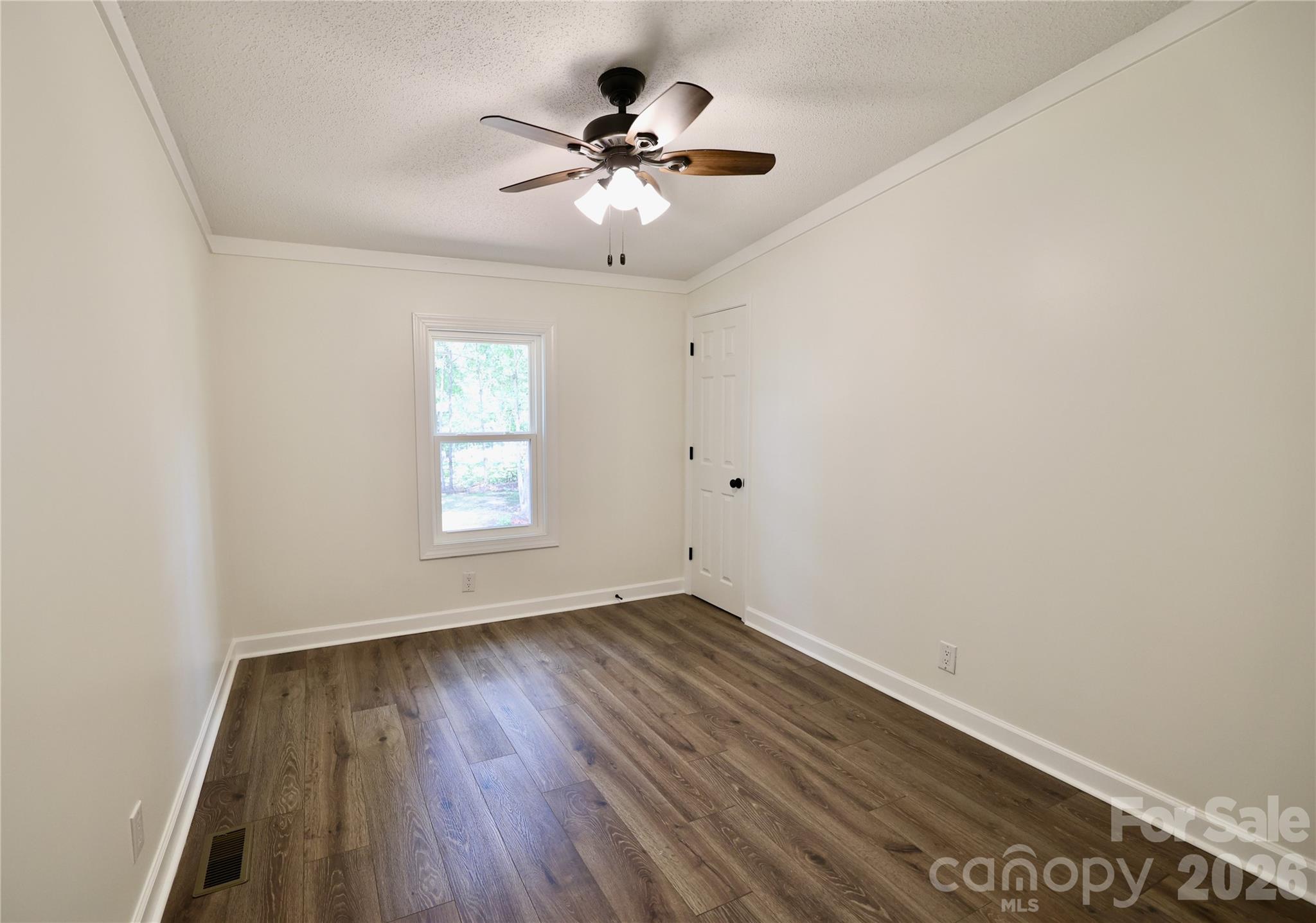 9401 Seymour Lane — Davidson