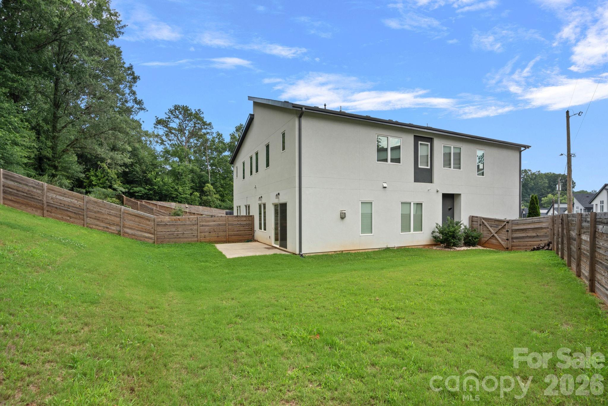101 Mattoon Street — Charlotte