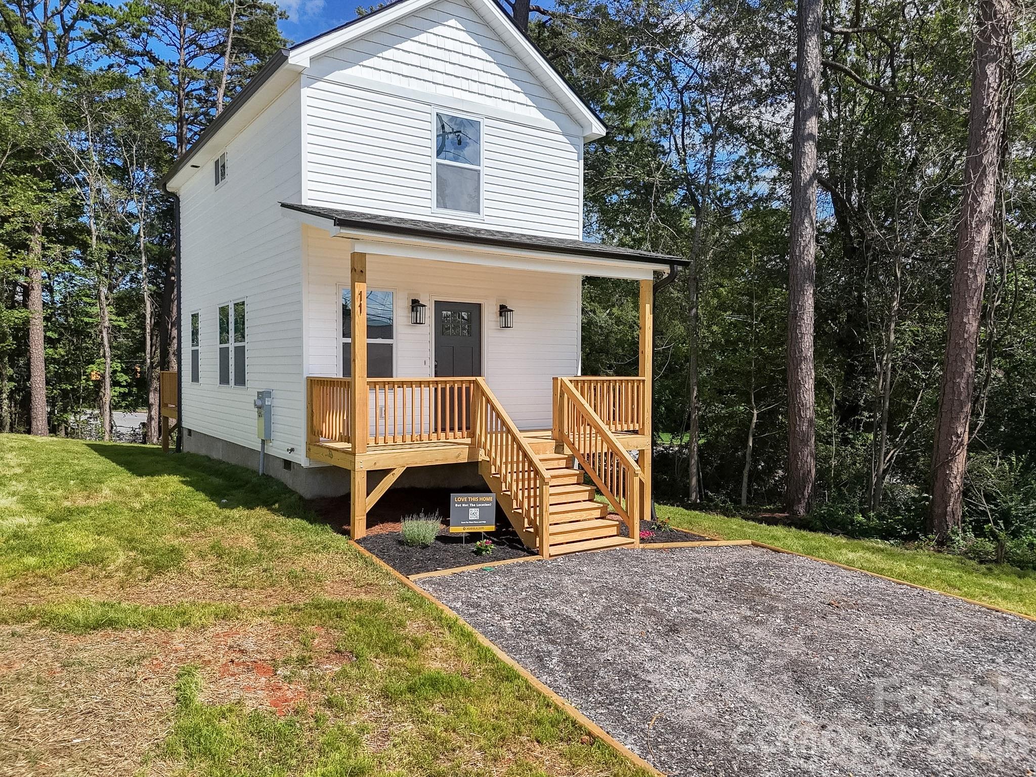 11 Baldwin Street — Asheville