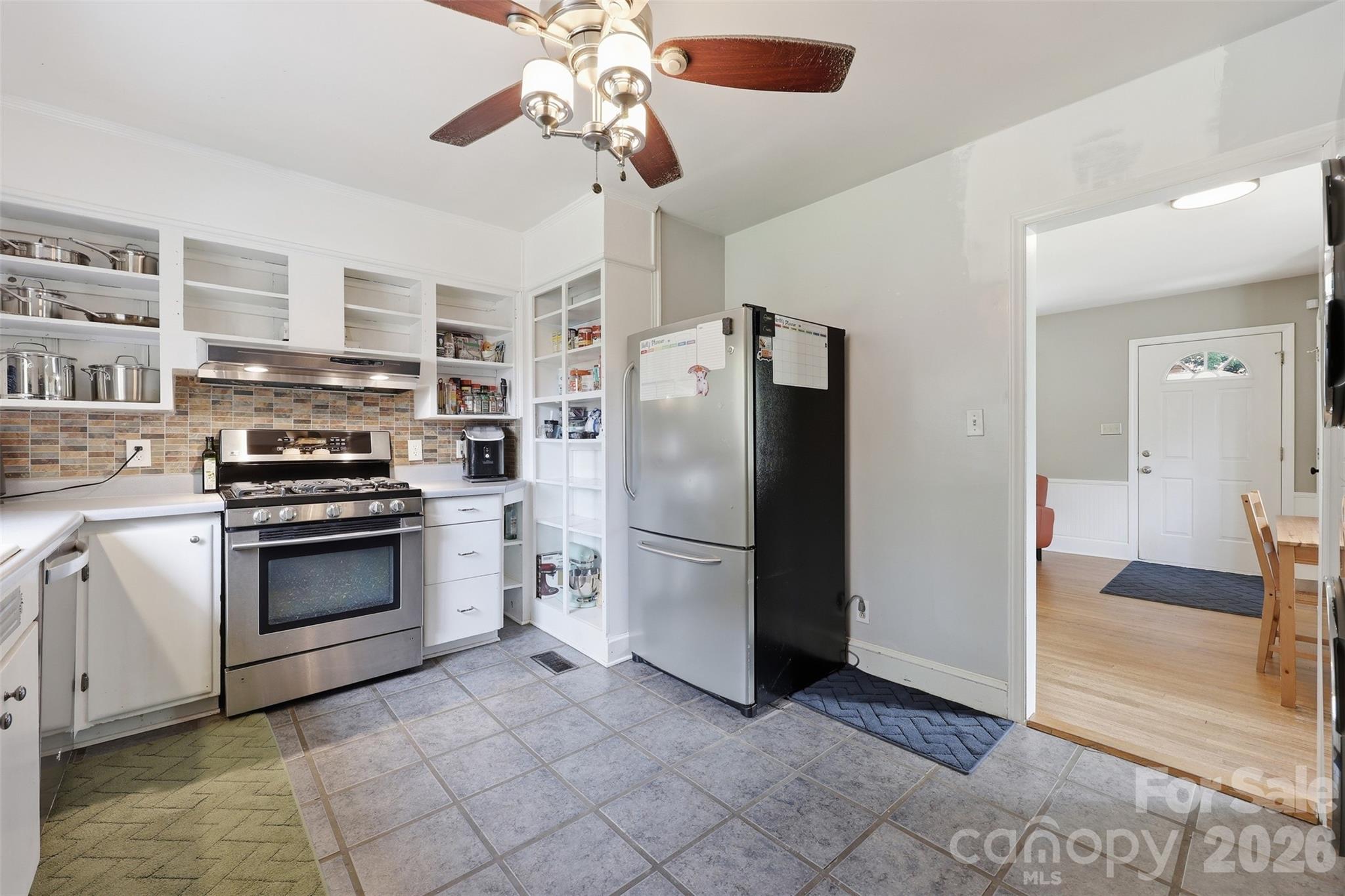 2736 Palm Avenue — Charlotte