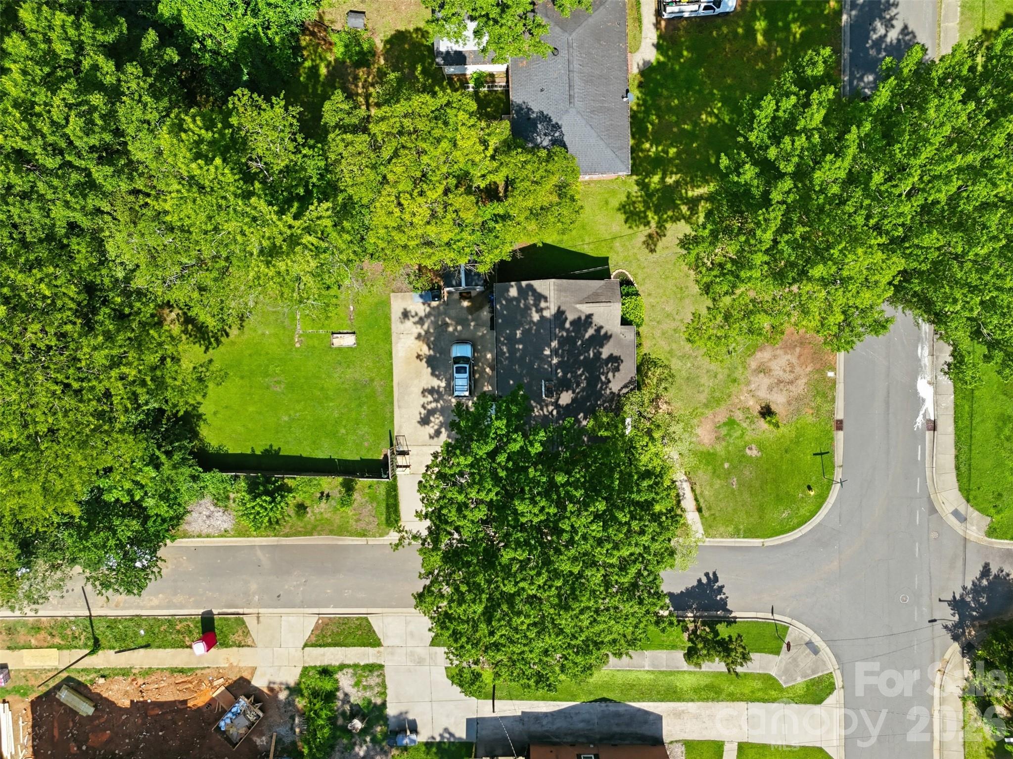 2736 Palm Avenue — Charlotte