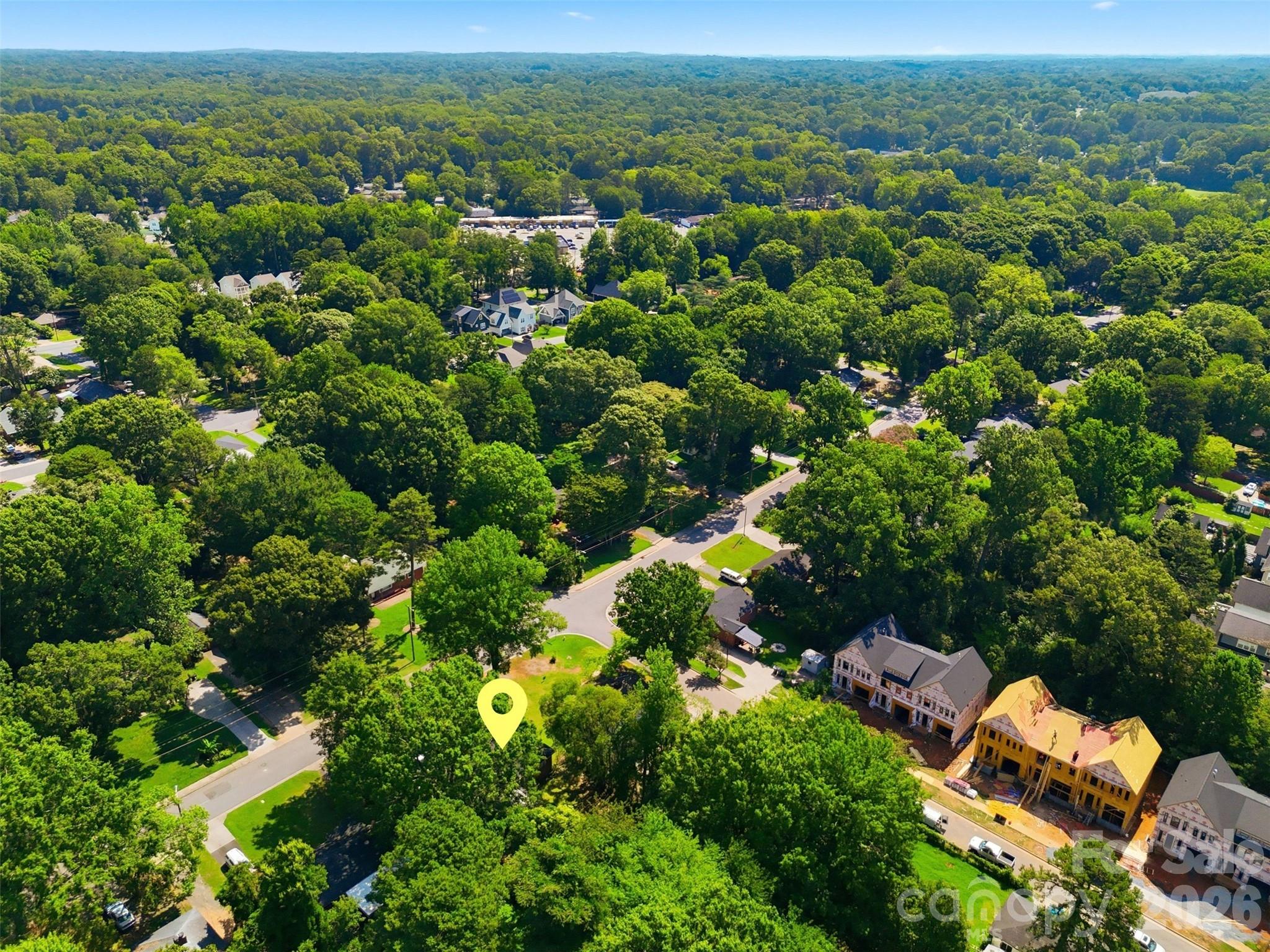 2736 Palm Avenue — Charlotte